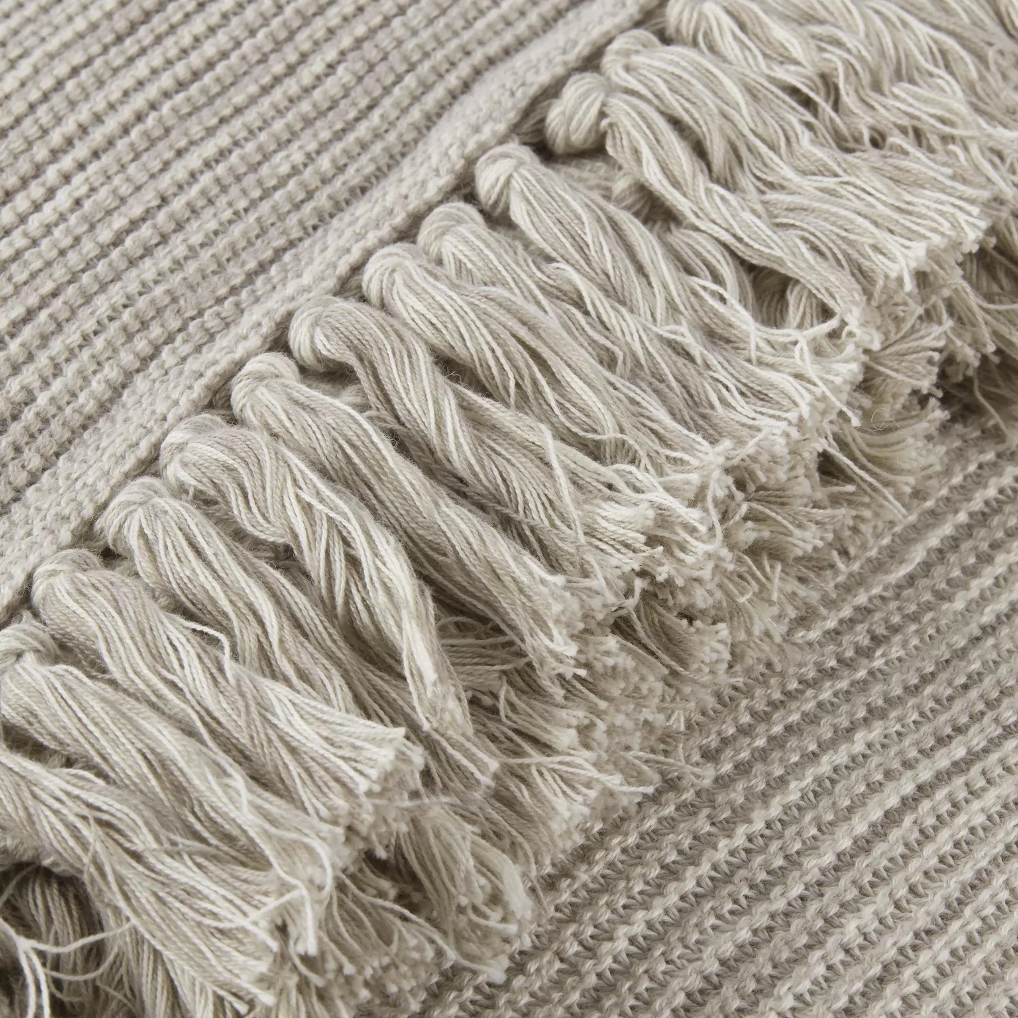 2-Tone Lucas Throw - Image 4