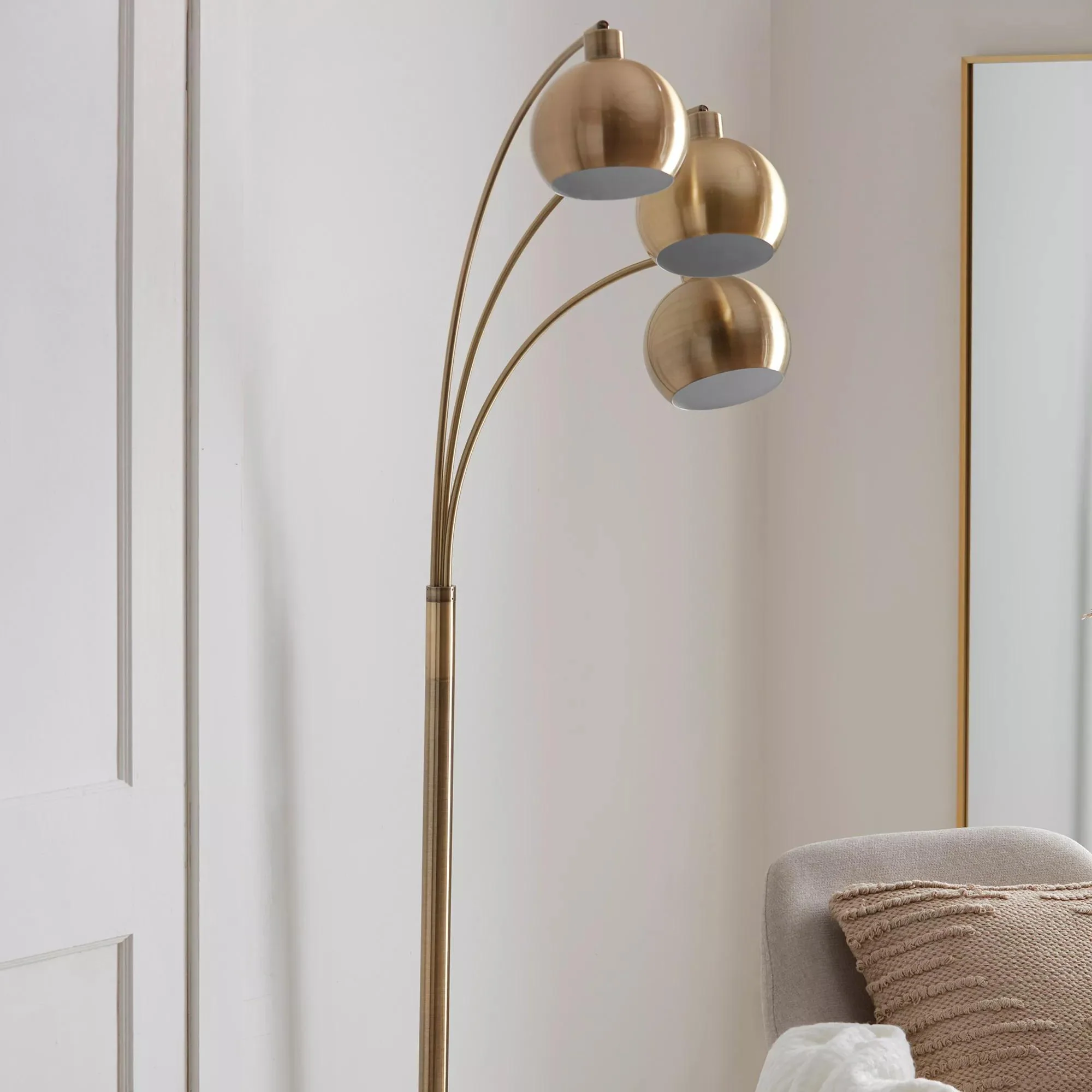 3-Head Floor Lamp with Marble Base - Image 2