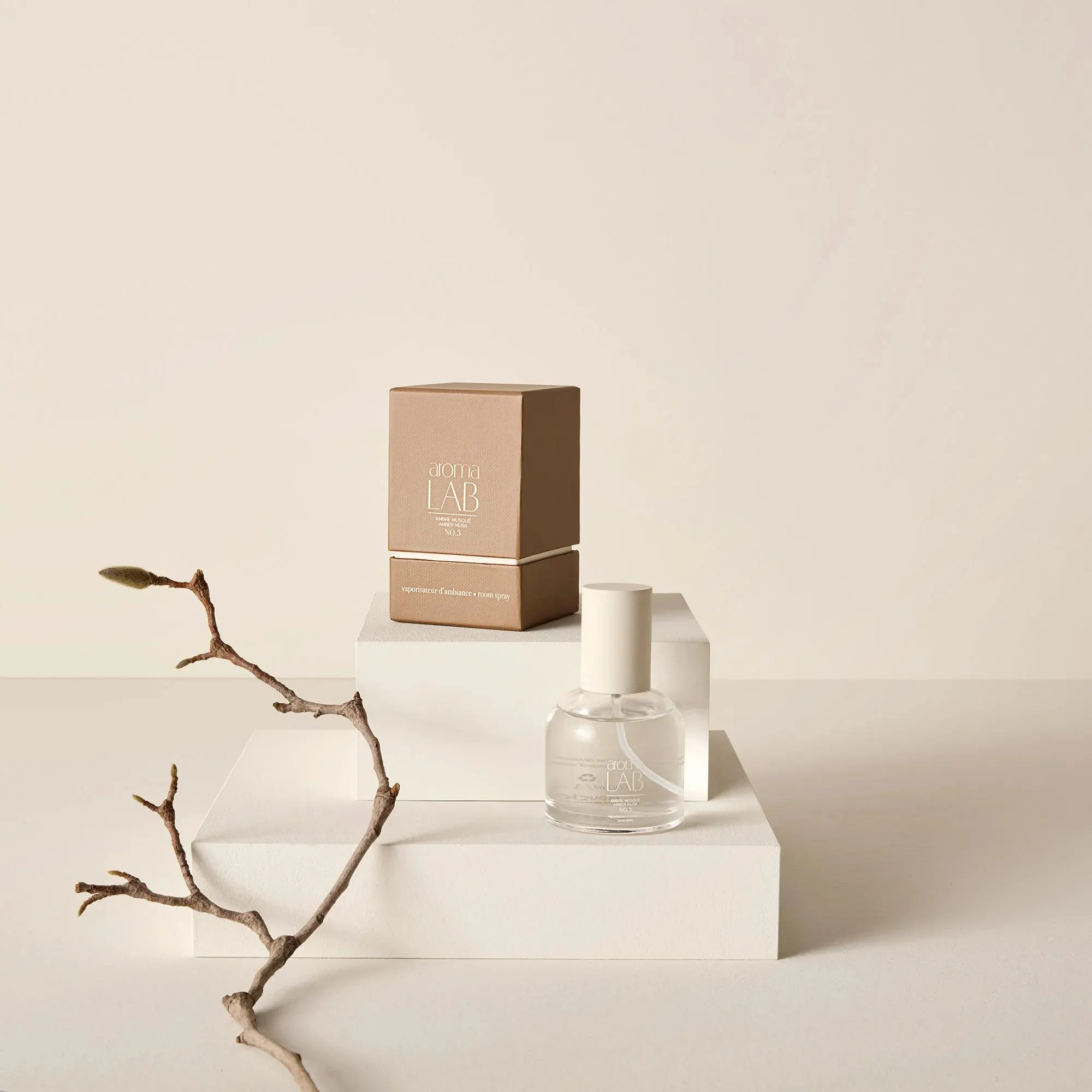 Amber Musk Room Spray - Aroma Lab - Image 5