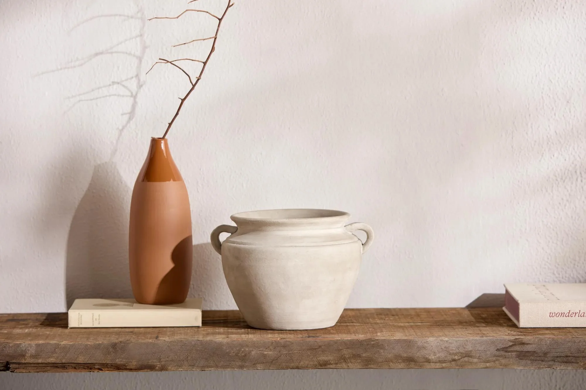 Antique bowl with handles - Image 8