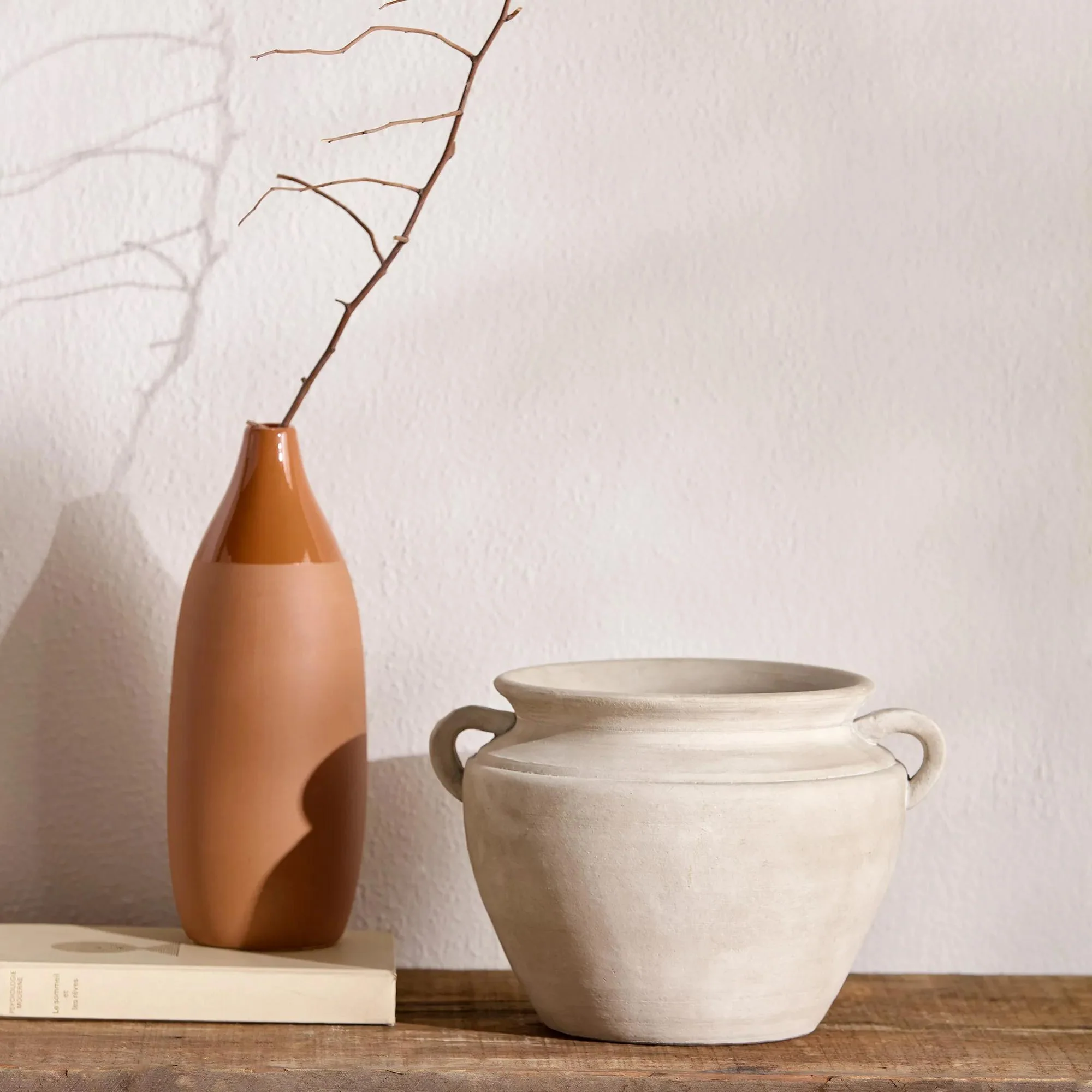 Antique bowl with handles - Image 9