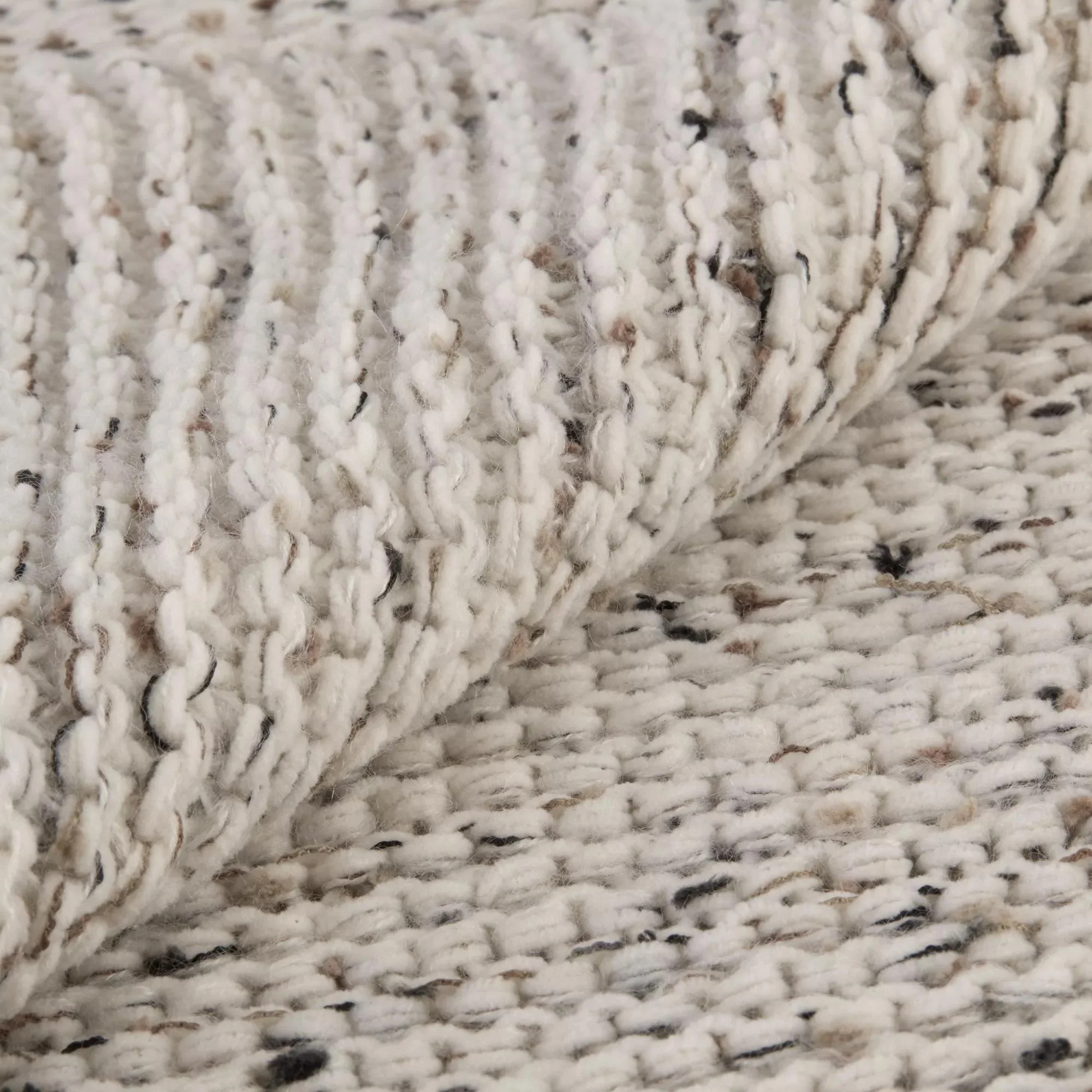Baxter Chenille Speckled Throw - Image 5