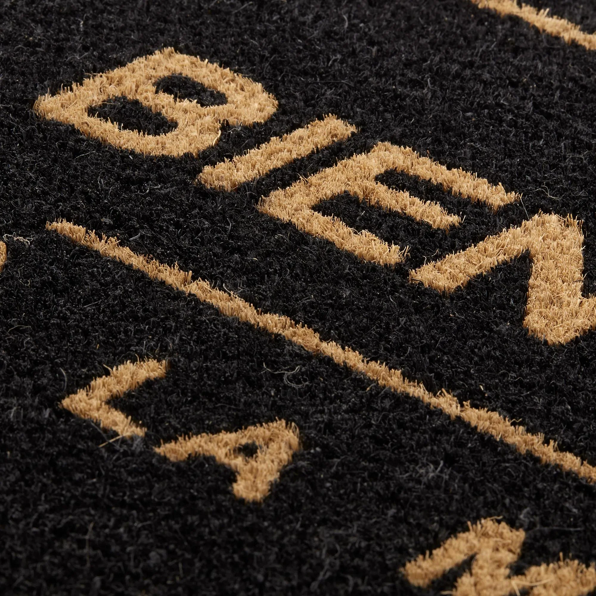 Bienvenue a la maison Doormat - Image 3