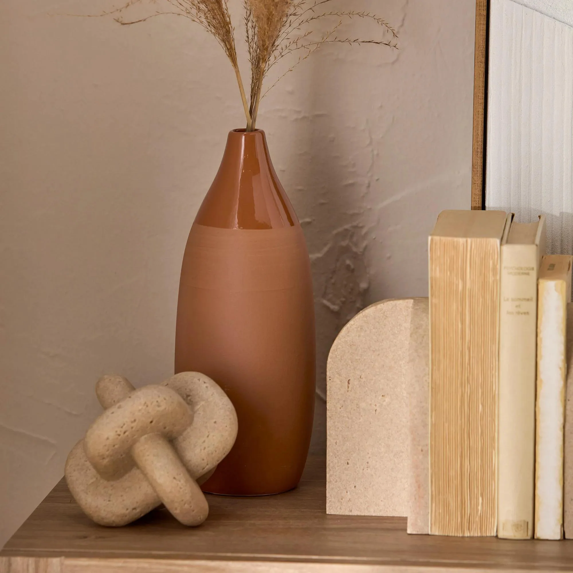 Bookend in Resin - Image 6