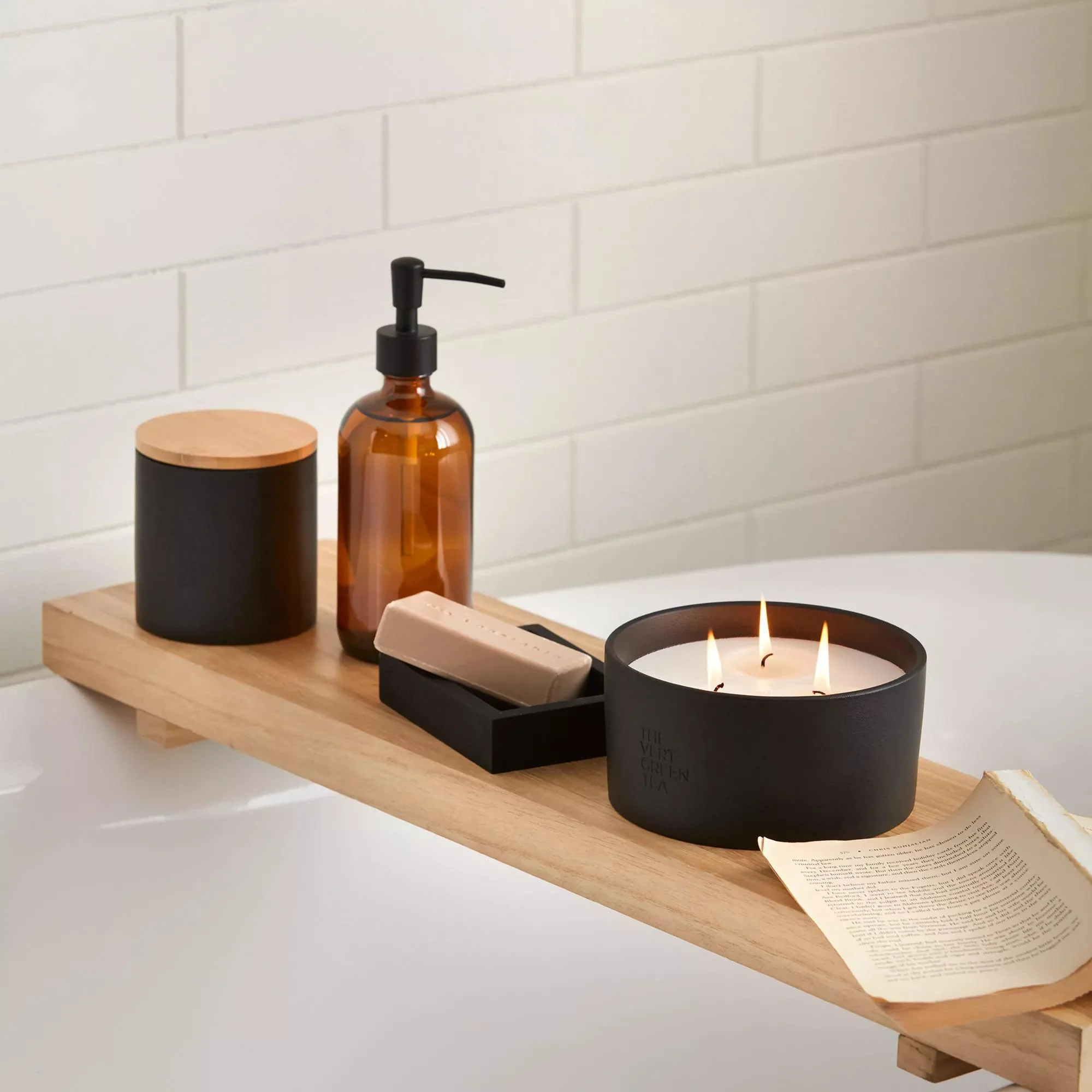 Bouclair Green Tea Candle with Wooden Lid - Image 4