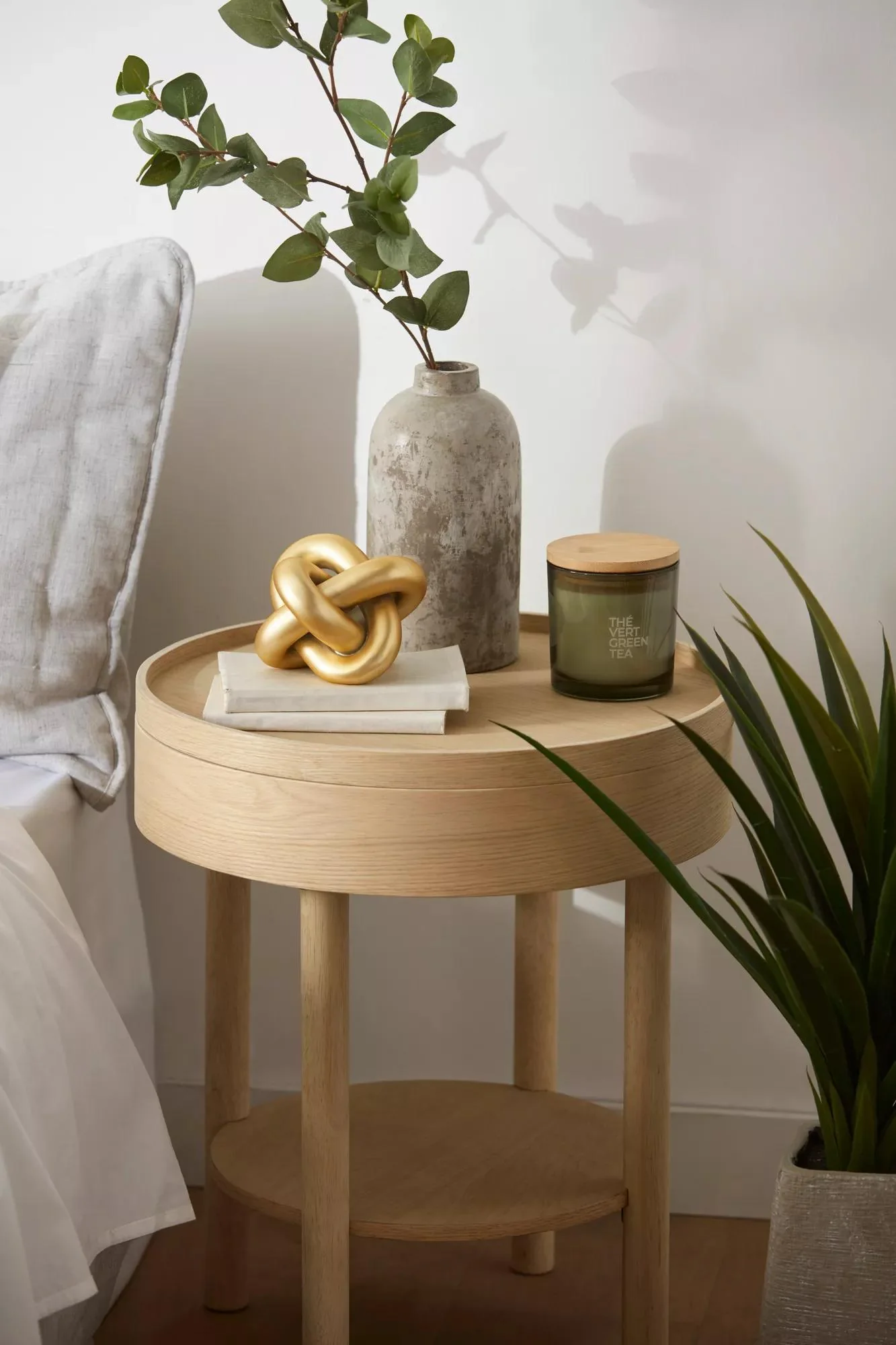 Bouclair Green Tea Candle with Wooden Lid - Image 7