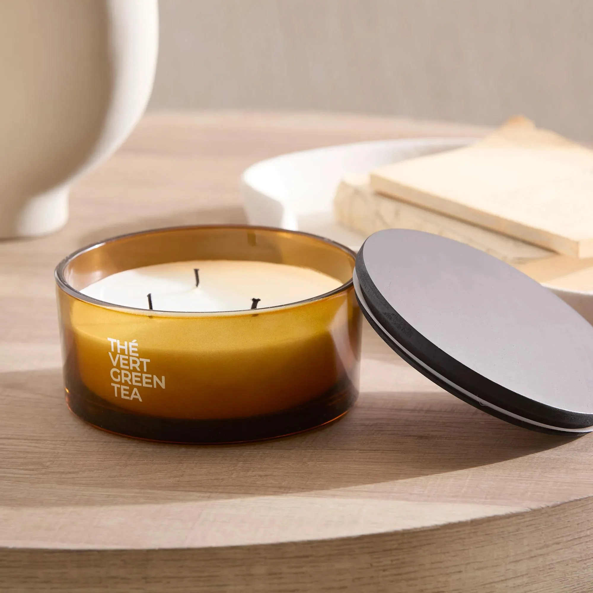 Bouclair Green Tea Candle with Wooden Lid - Image 6