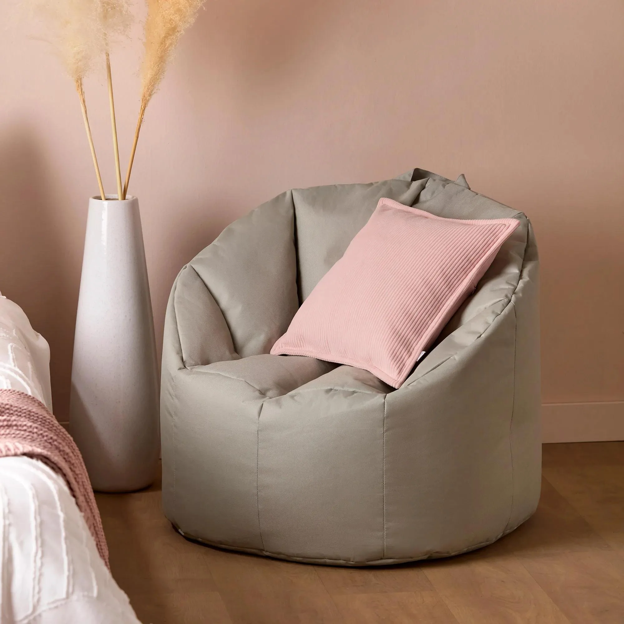 Green Canvas Bean Bag - Image 2