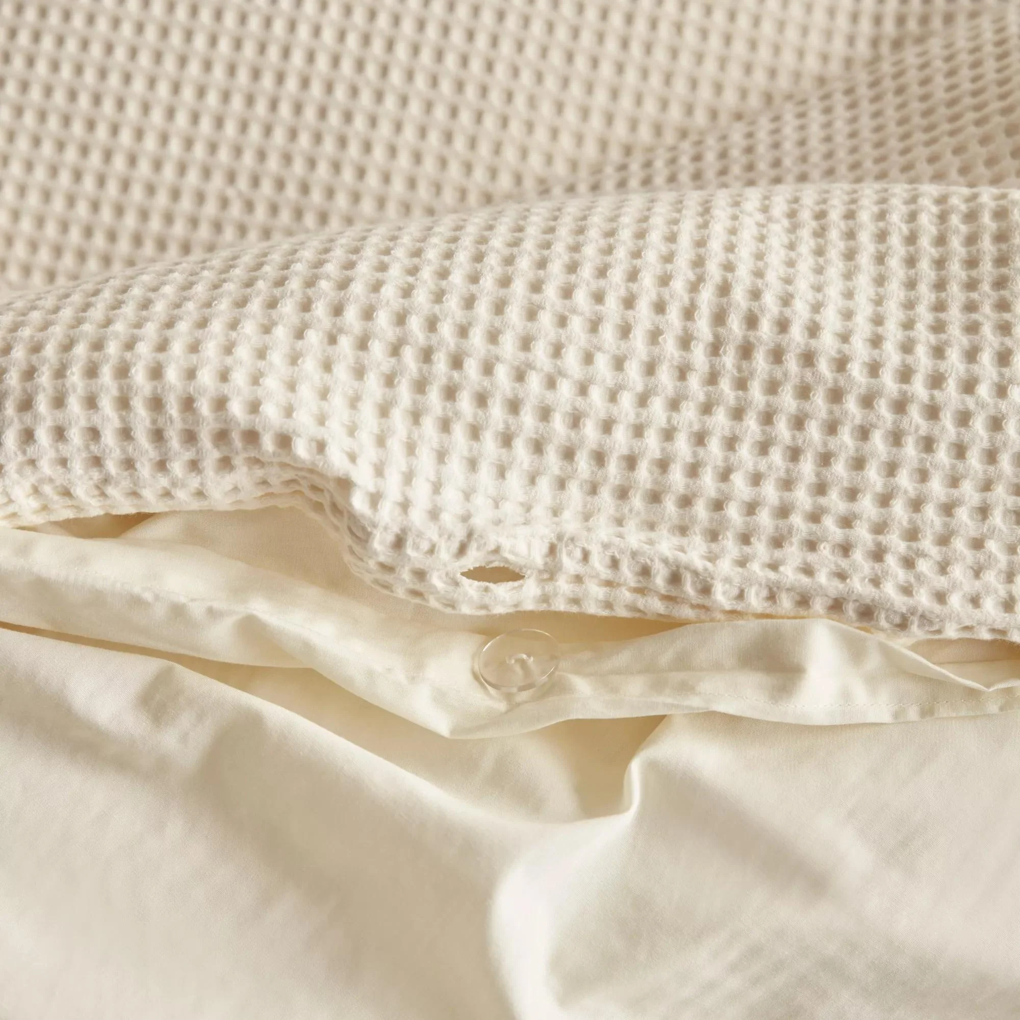 Ivory Collin Collection - 3-Piece Duvet Cover Set - Image 2