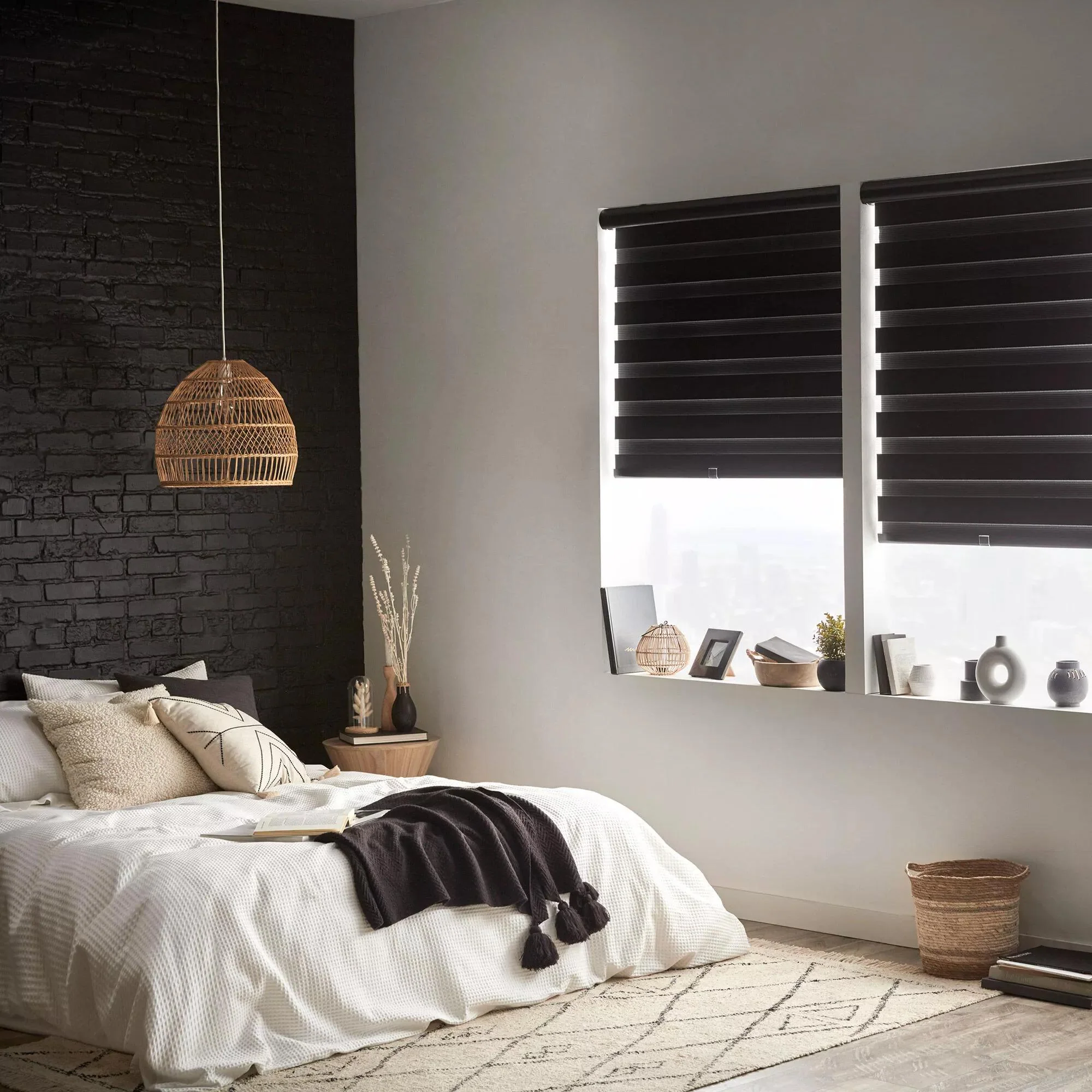 Black Cordless Sheer Shade - Image 5