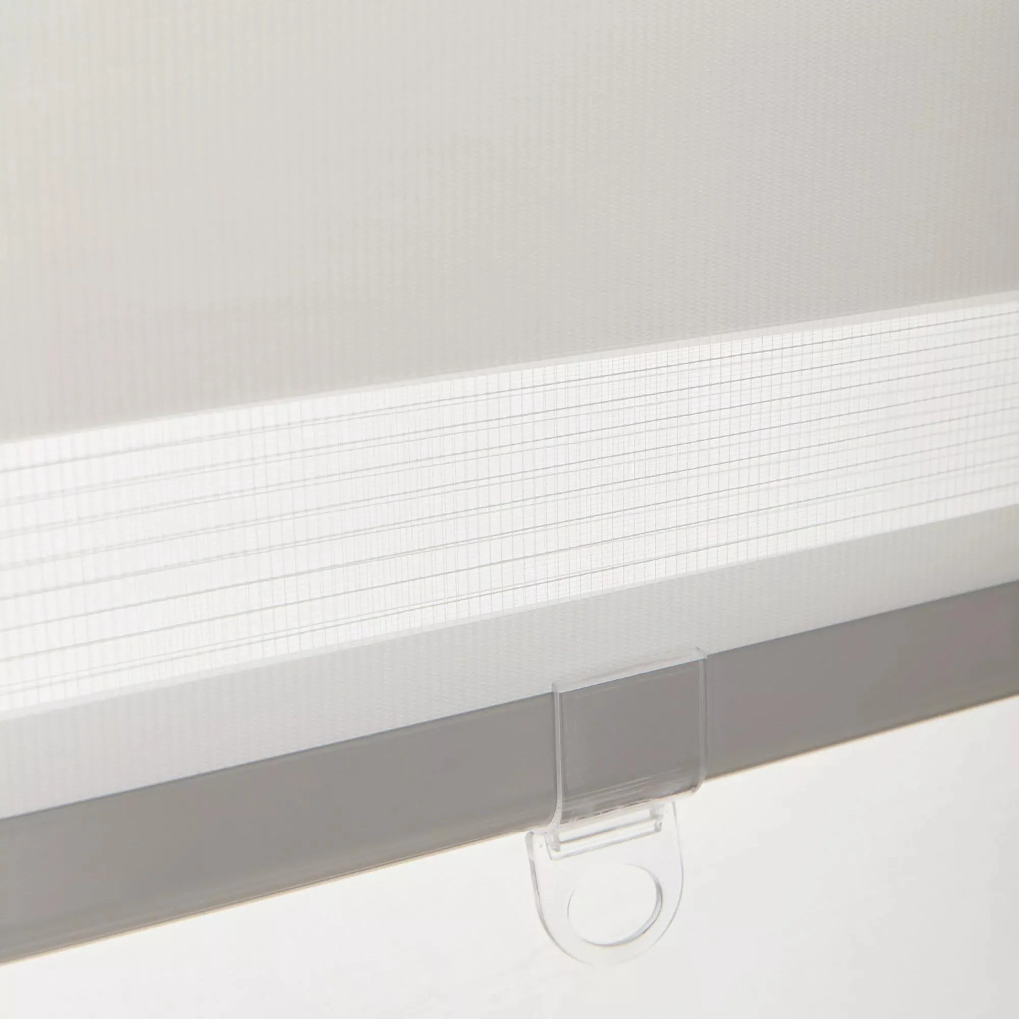 White Cordless Sheer Shade - Image 3