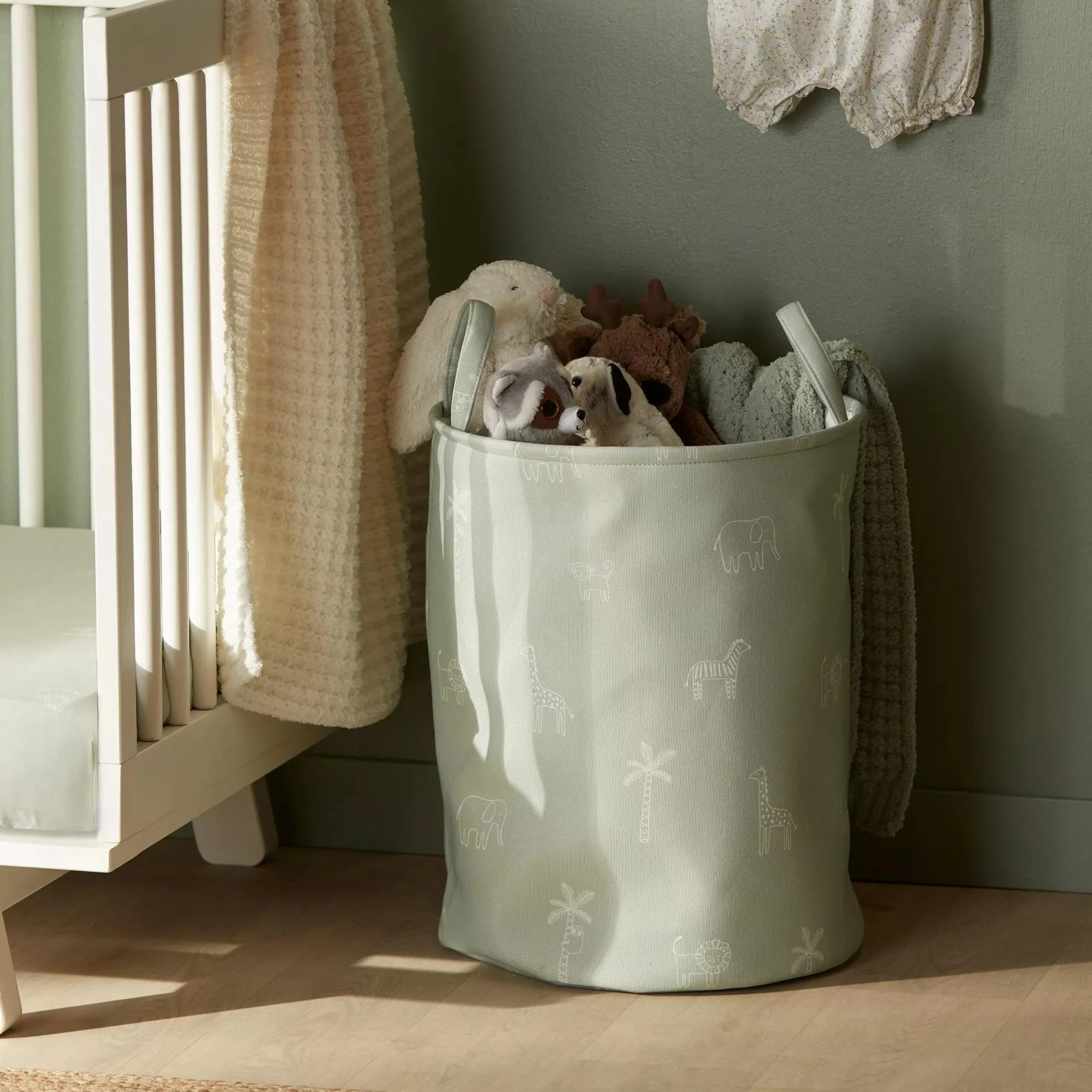 White Cory Chenille Throw - Image 3