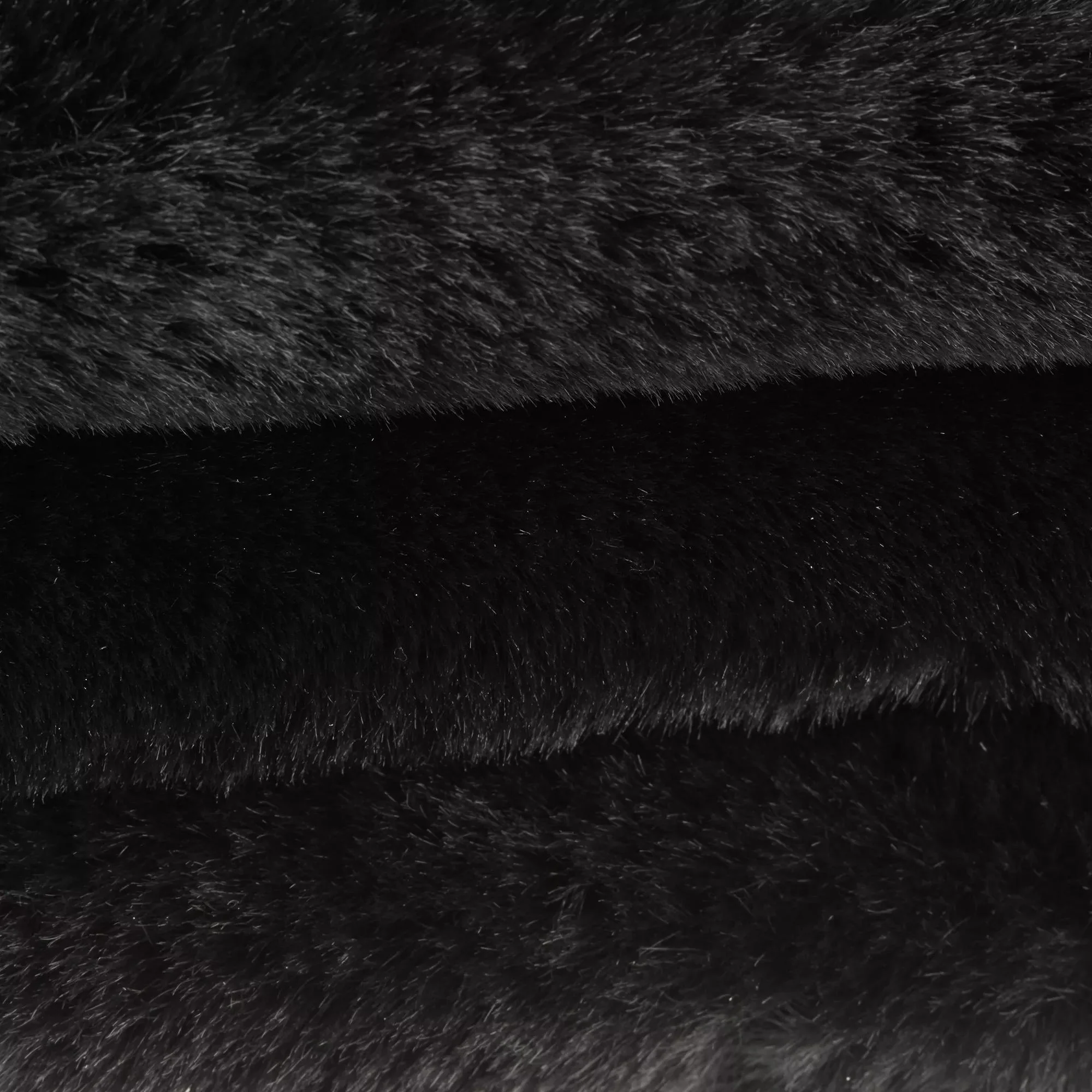 Black Cougar Faux Fur Throw - Image 5