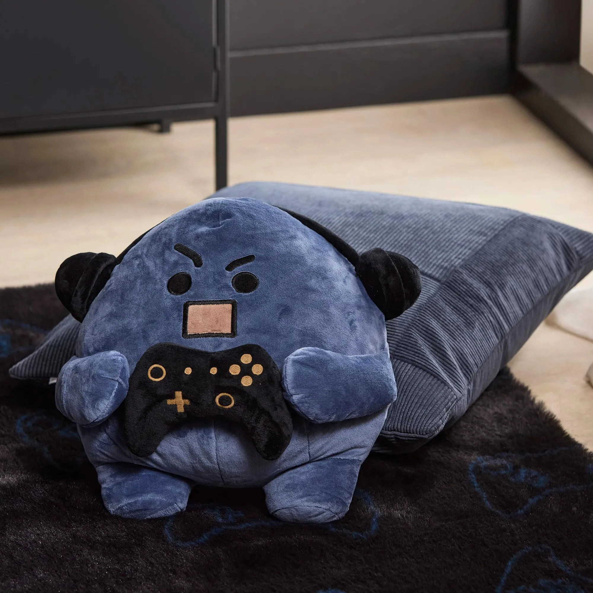 Leo Cushion - Image 4