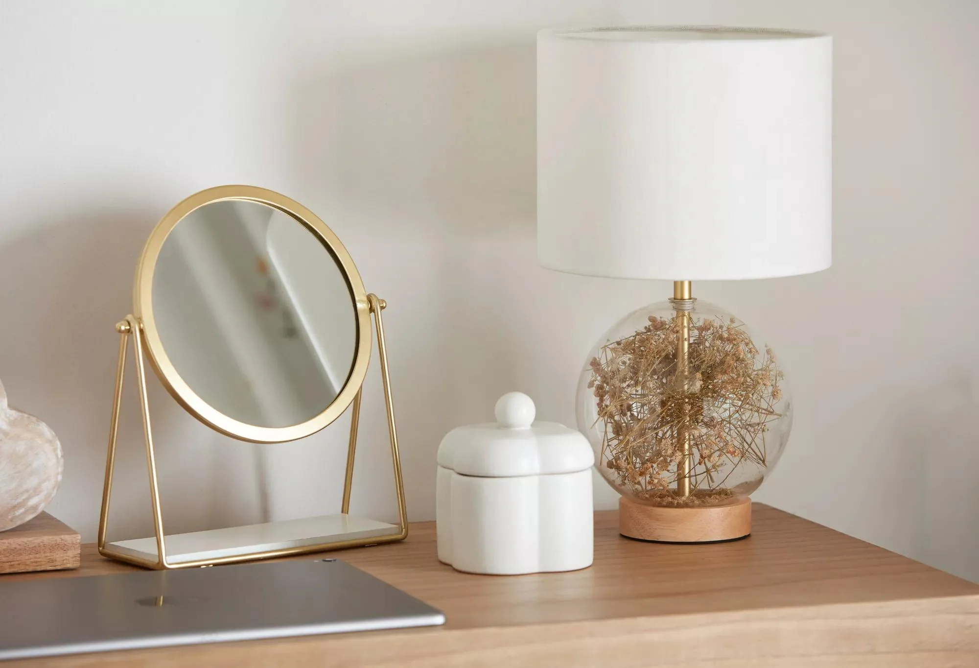 Dried Flowers Table Lamp - Image 8