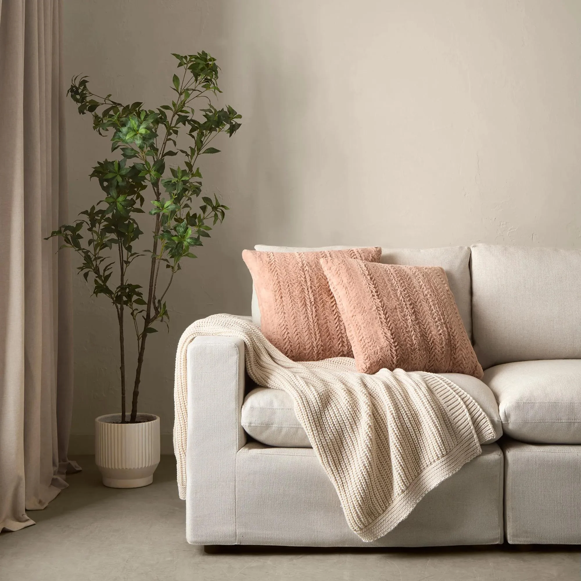 Ellyn Set of 2 Decorative Pillows - Image 6