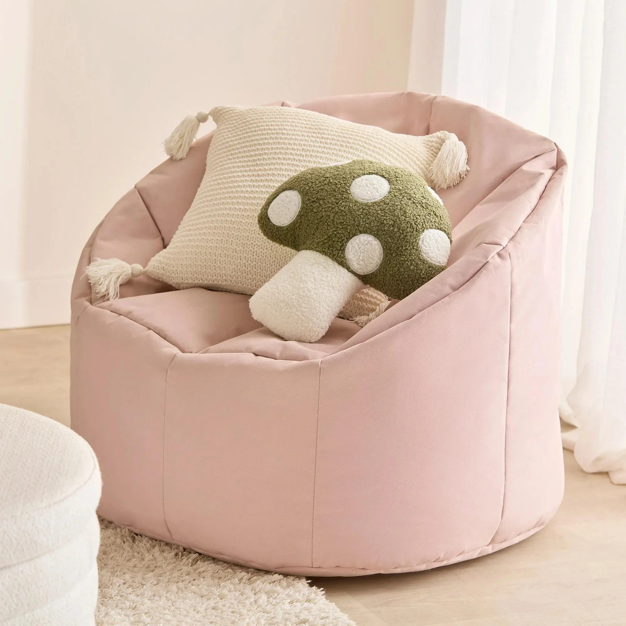 White Erna Decorative Pillow with Tassels - Image 4