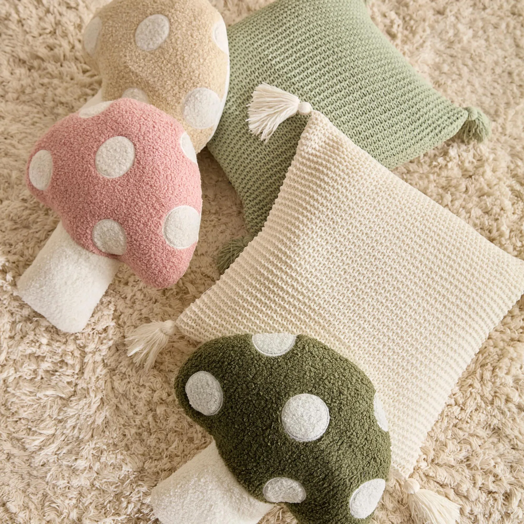 White Erna Decorative Pillow with Tassels - Image 5