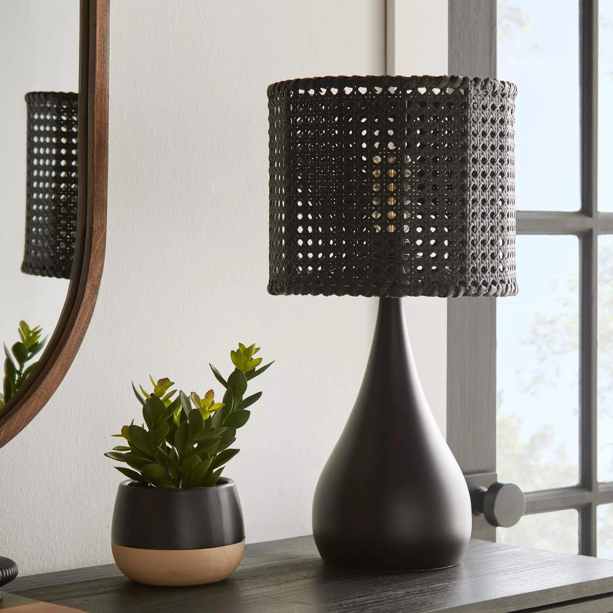 Flared Metal Lamp Base - Image 5