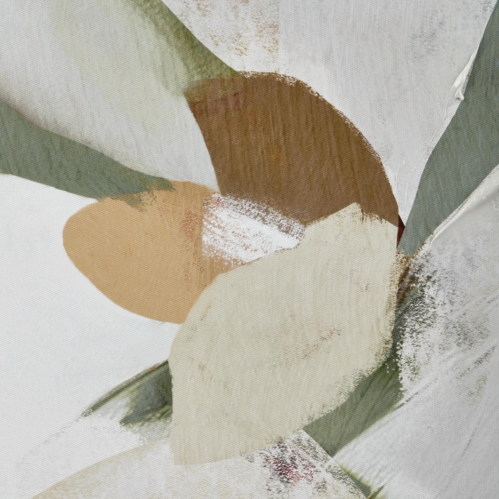 Flowers Close-Up Framed Art - Image 3