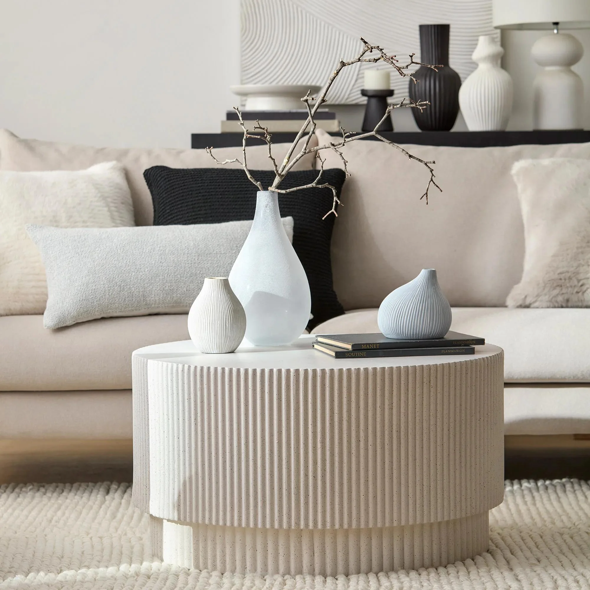 Frosted Glass Table Vase - Image 6