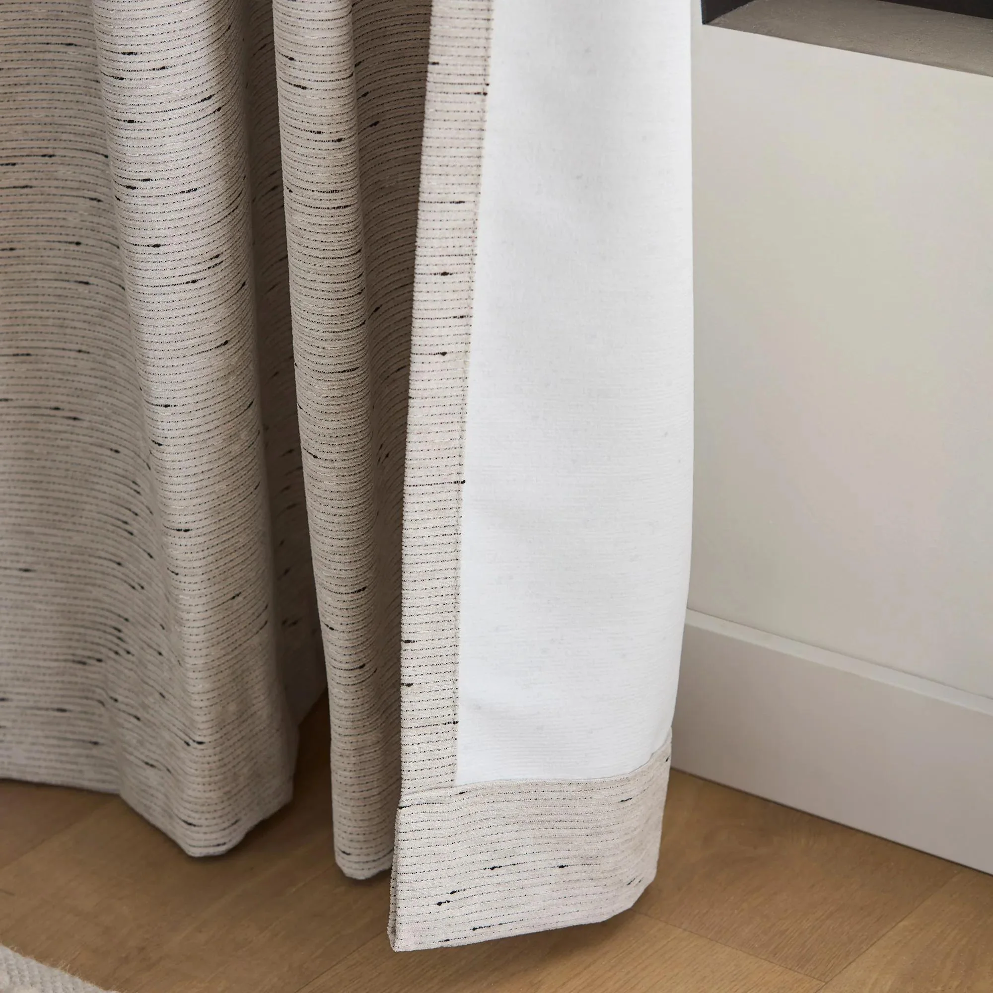 Glitz Blackout Curtain - Image 3