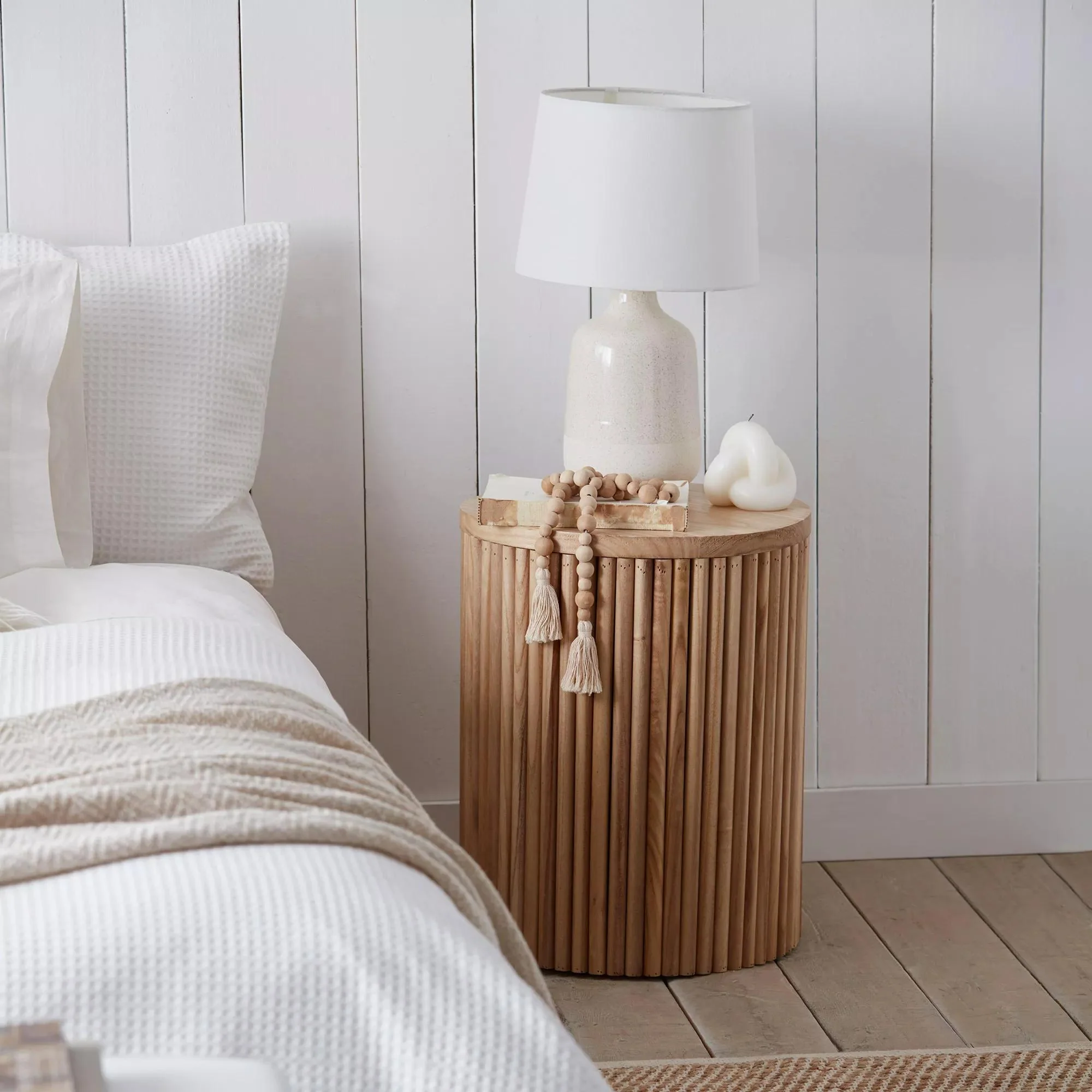 Glossed Ceramic Table Lamp - Image 2
