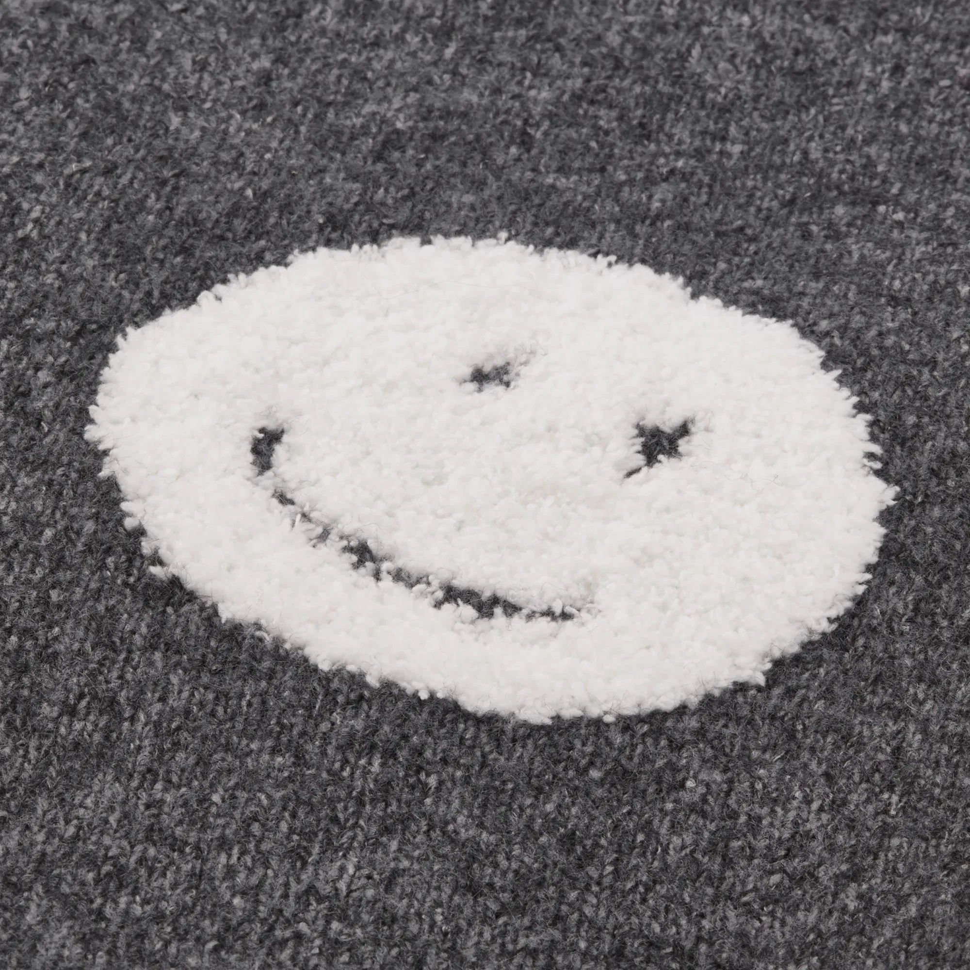 Hokke Happy Face Reversible Throw - Image 5
