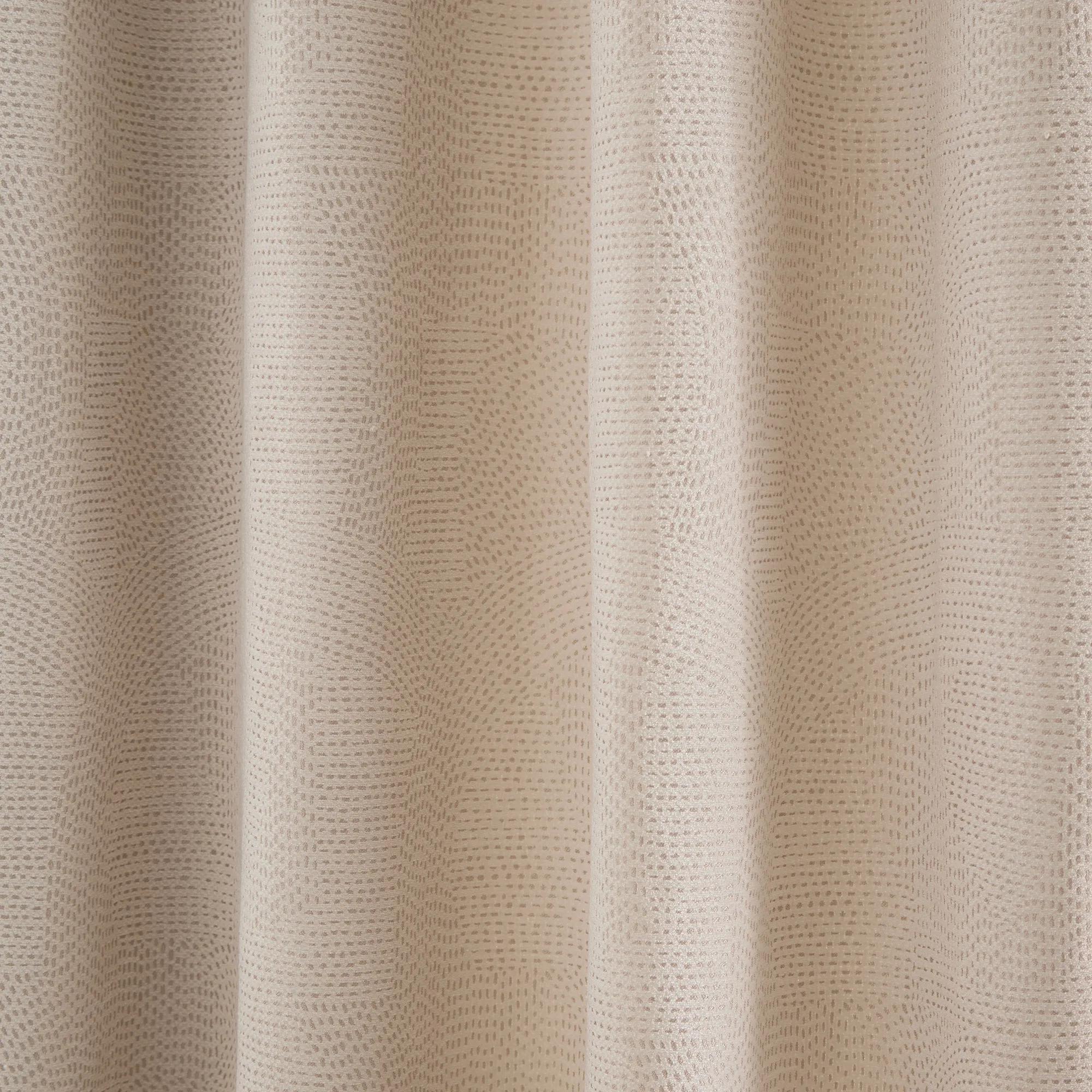 Jamie Curtain - Image 4