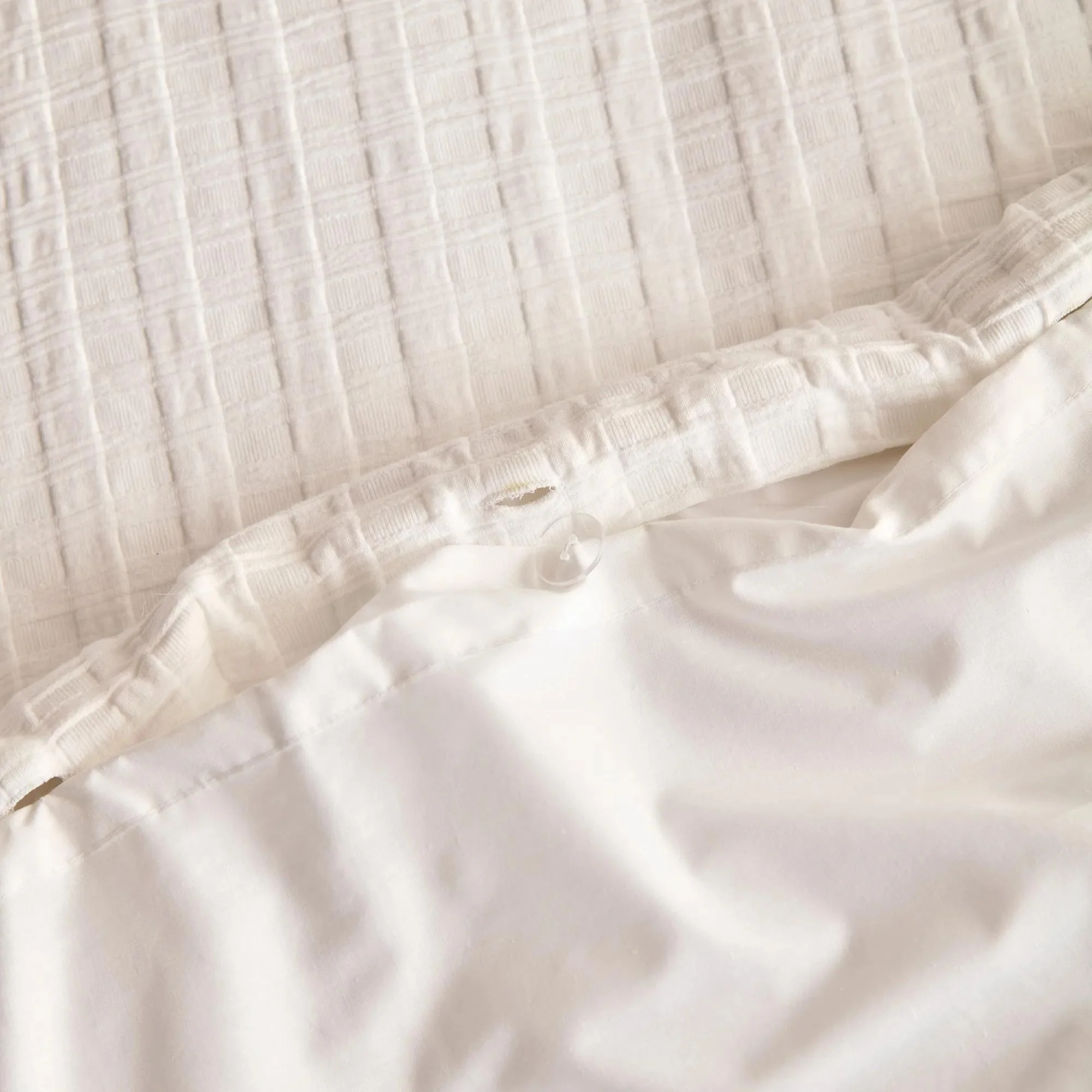 Landie White Duvet Cover Set - Image 4