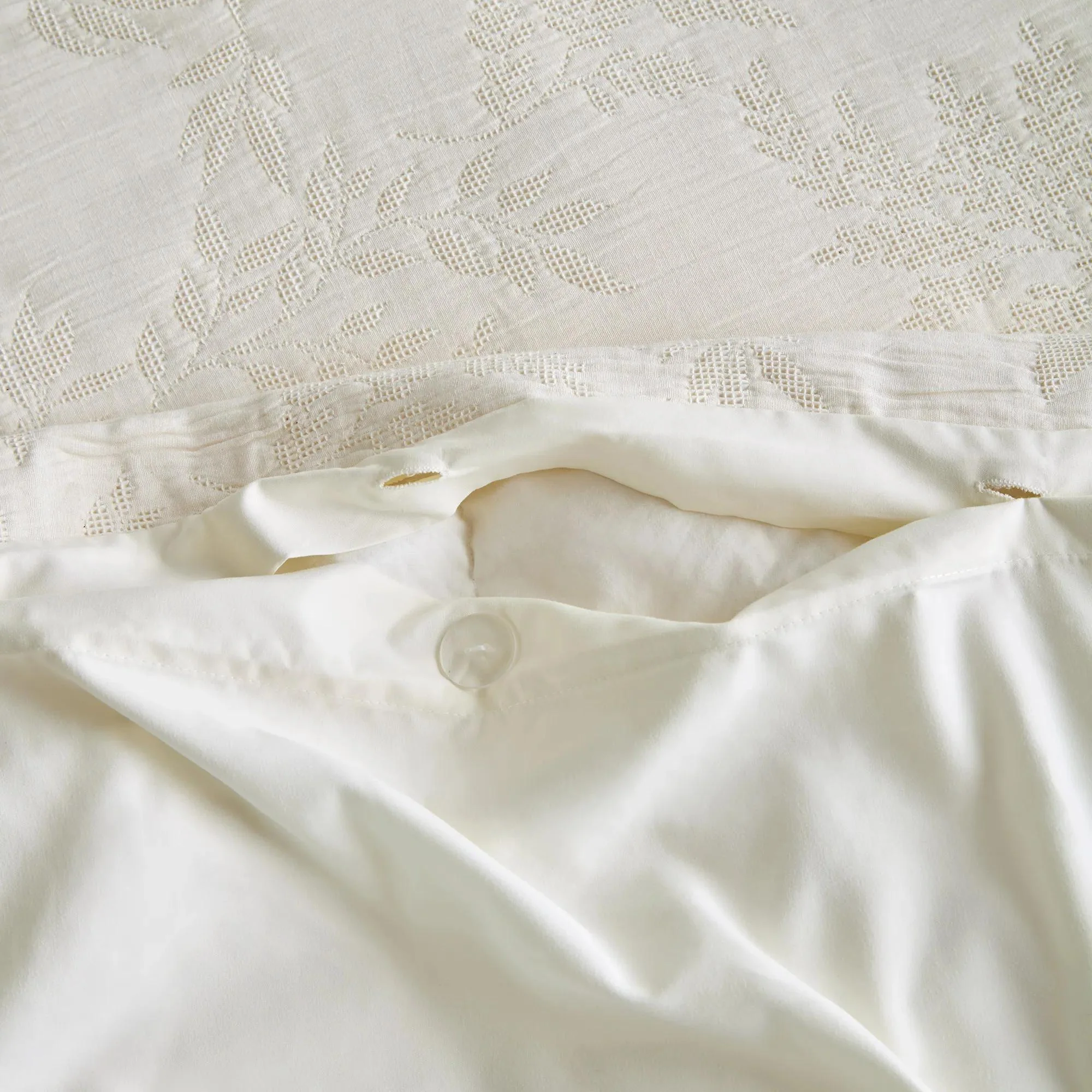 Lenora Duvet Cover Set - Image 5