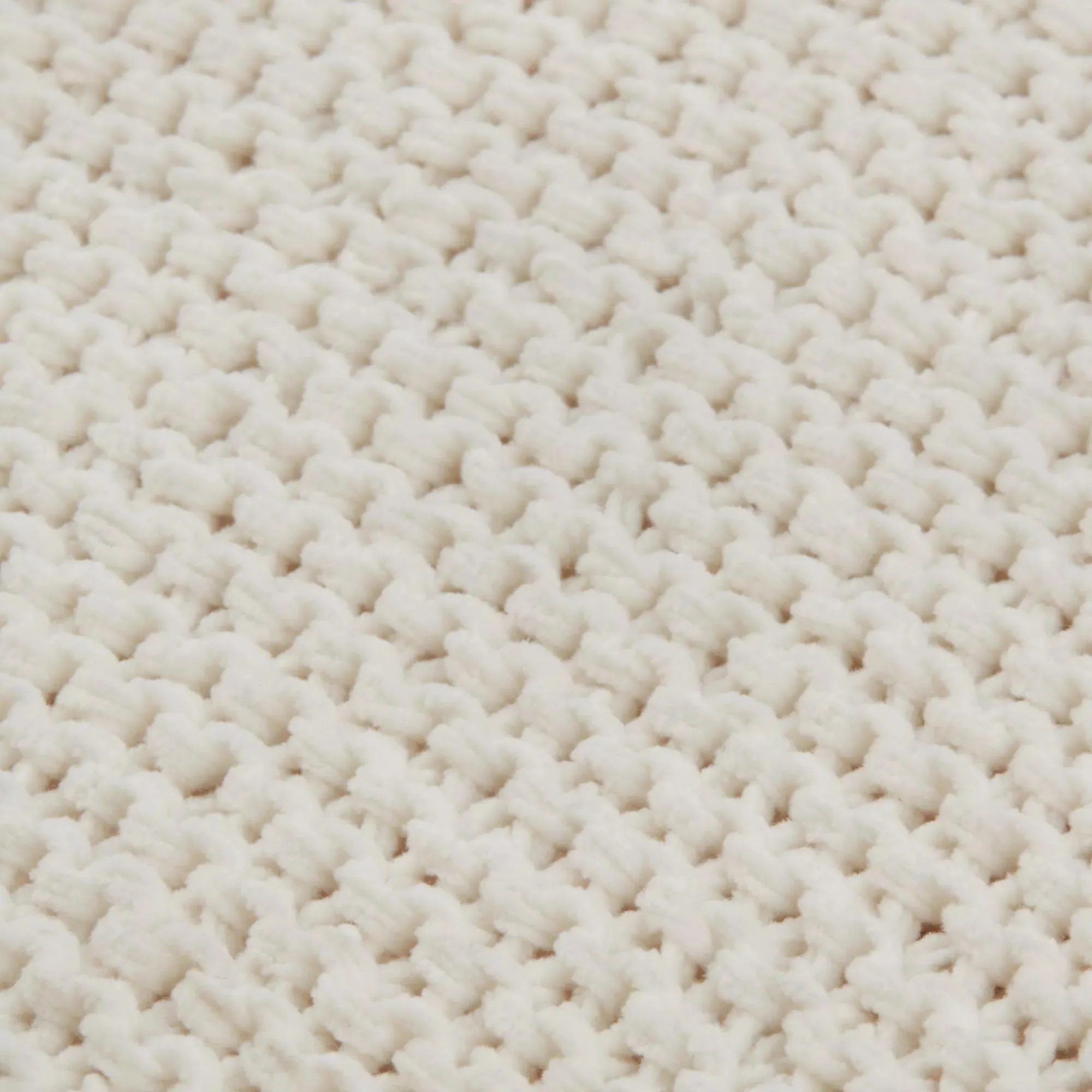White Lonny Woven Throw - Image 4