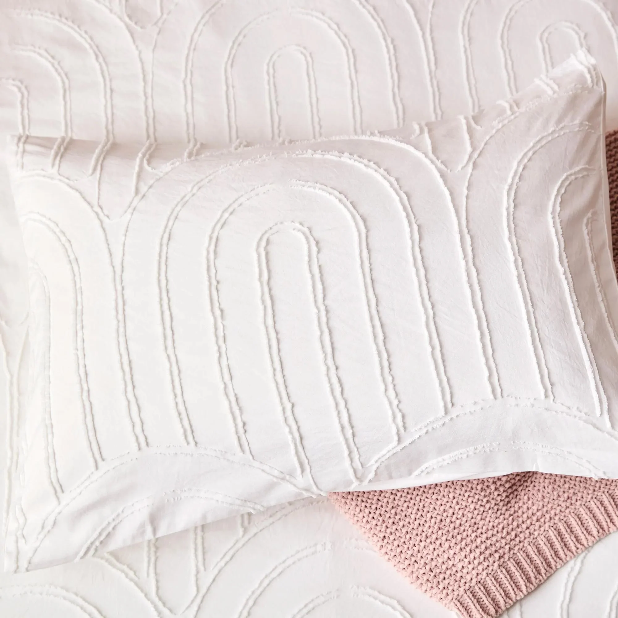 Lorene Collection - Duvet Cover Set - Image 2