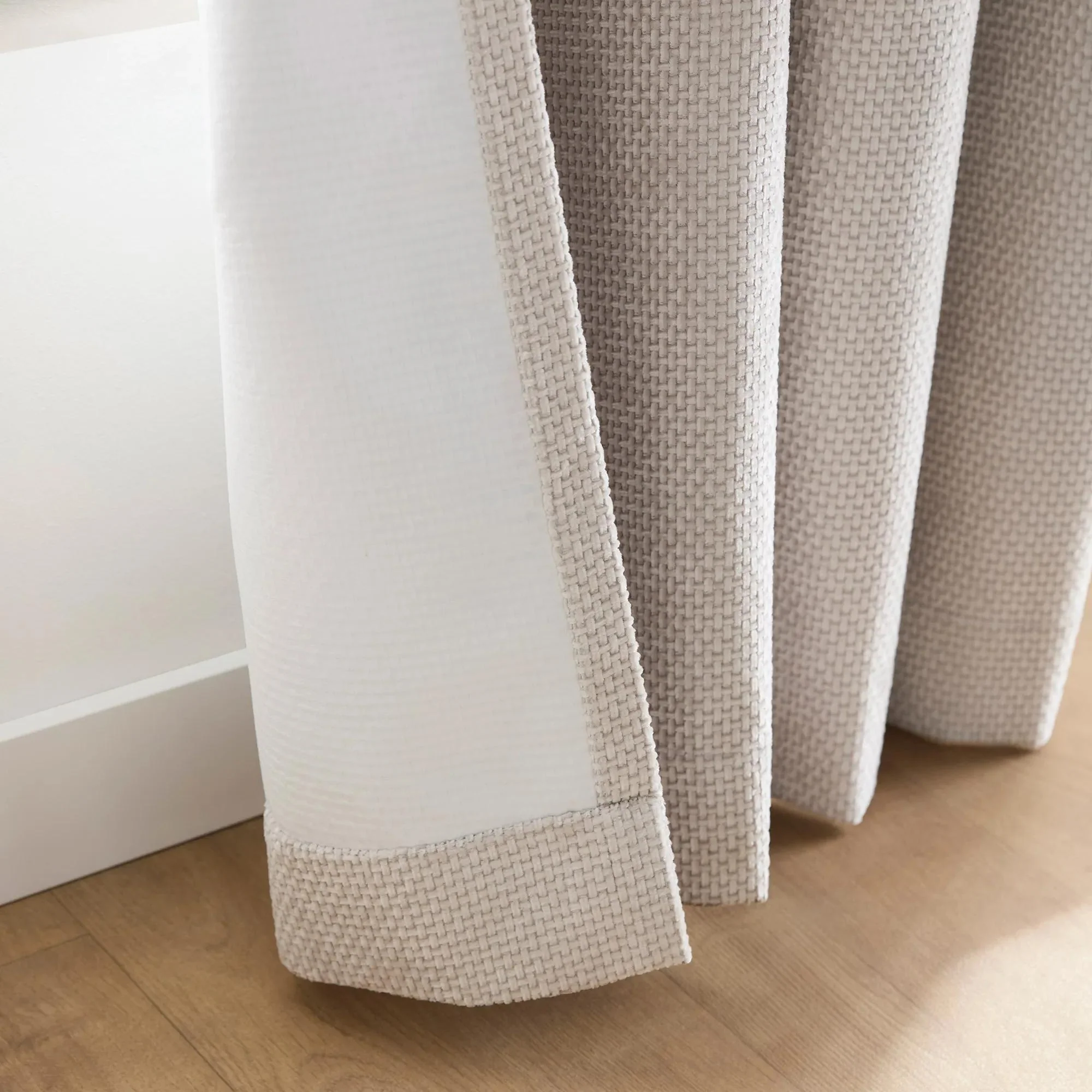 Milou Blackout Curtain - Image 4