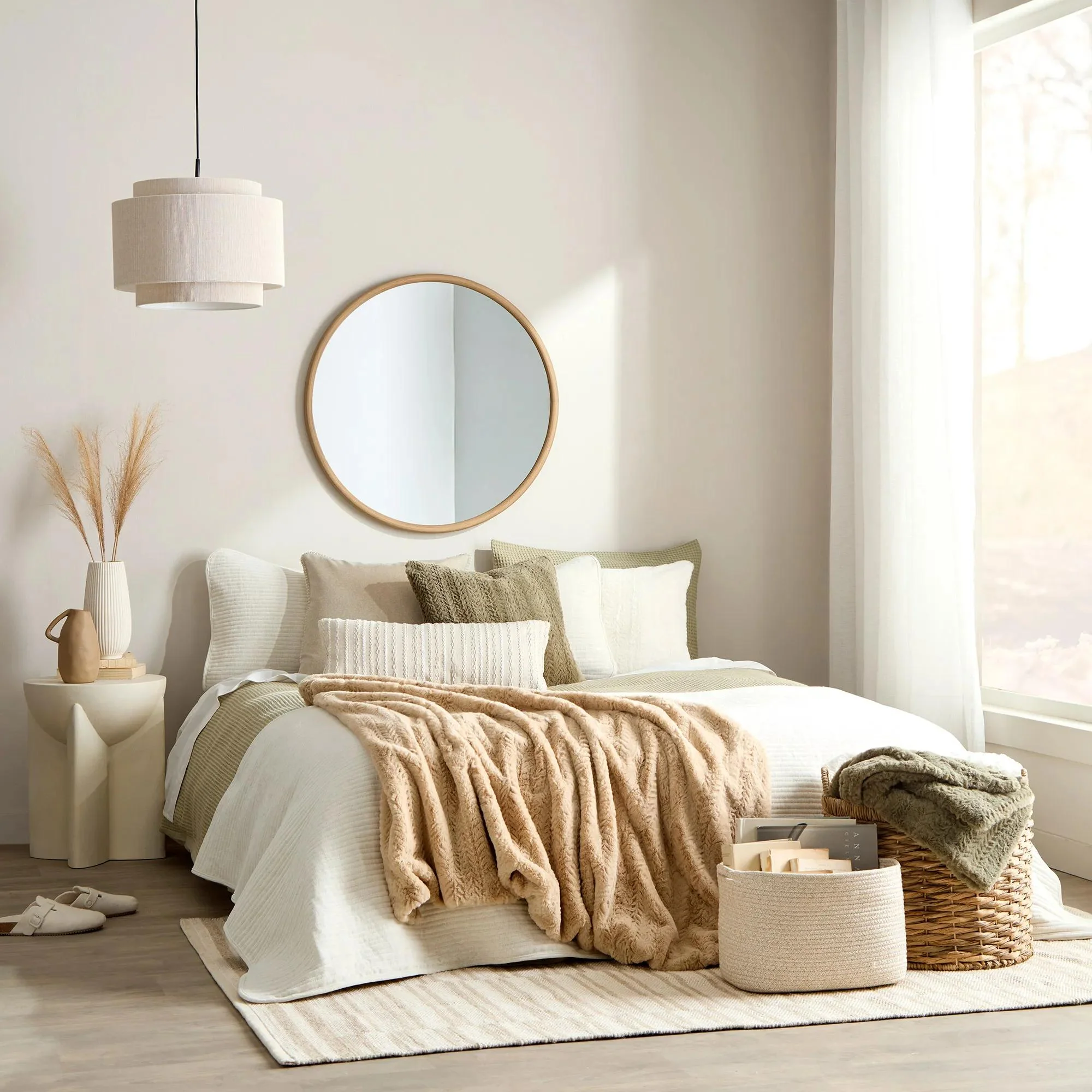 Ribbed Beige Ceiling Lamp - Image 8