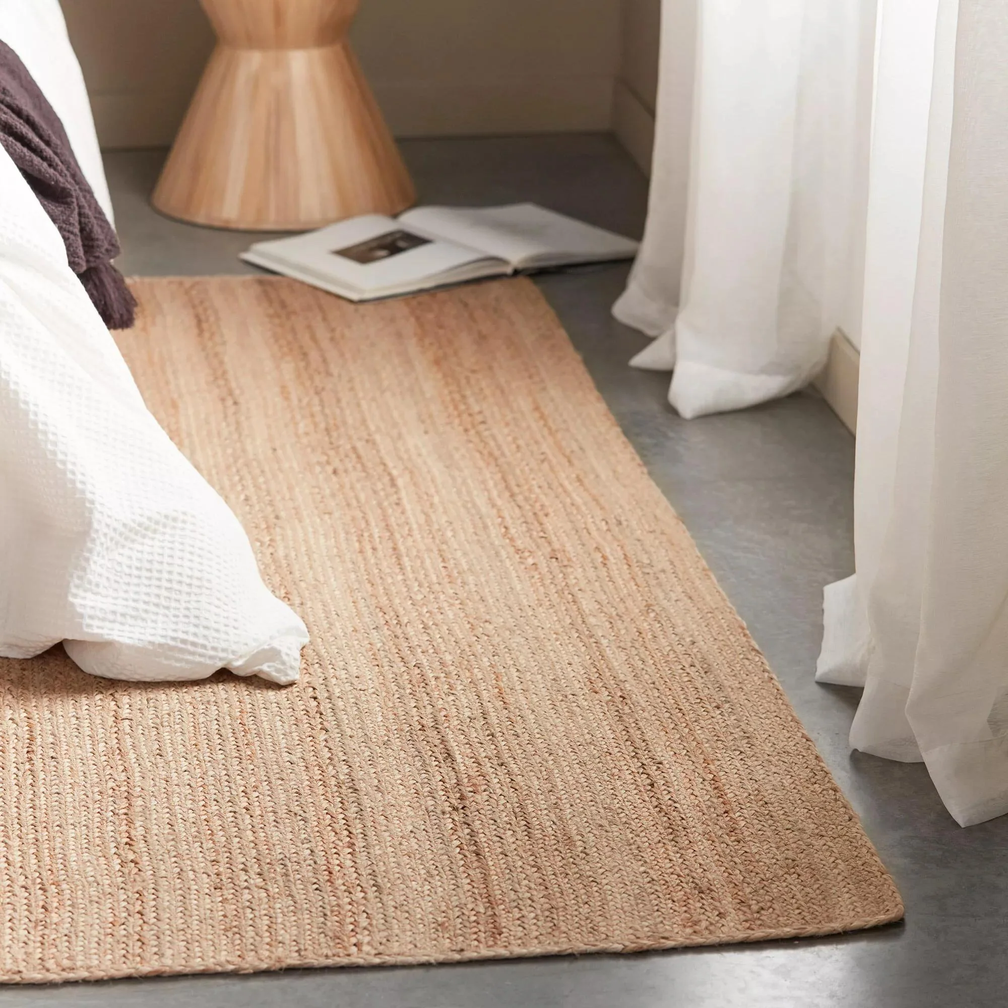 Natural Jute Rug - Image 7
