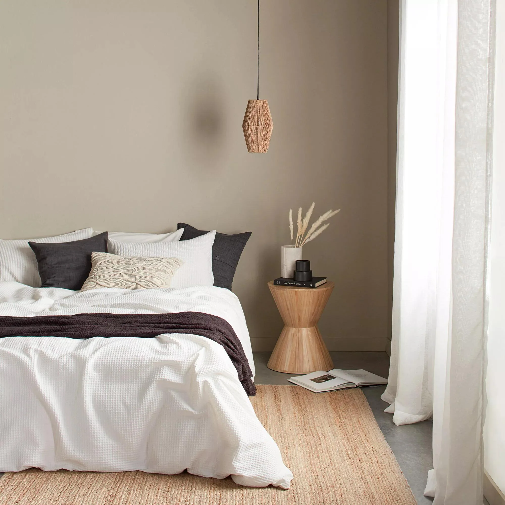 Natural Jute Rug - Image 9