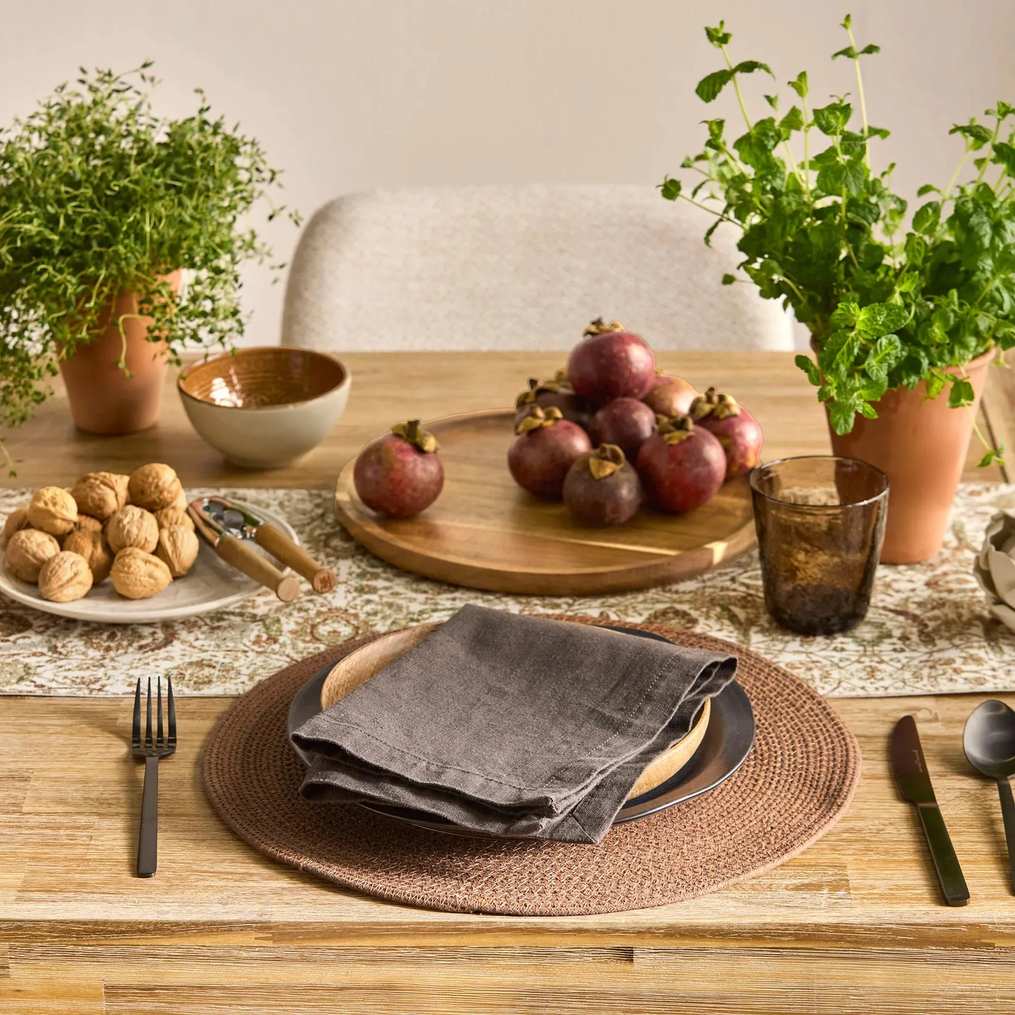 Pattern Table Runner - Image 4