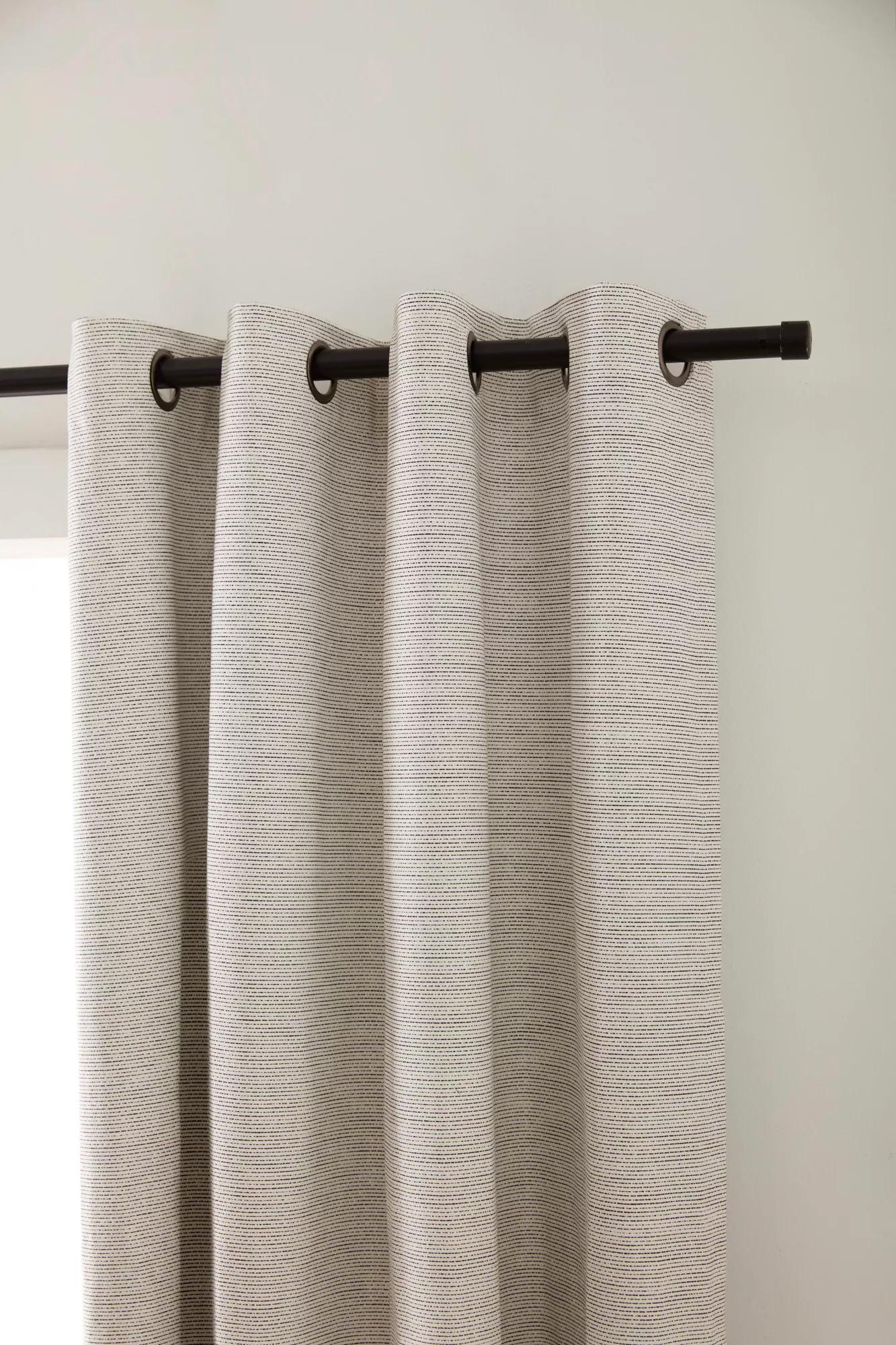 Poca Blackout Curtain - Image 2