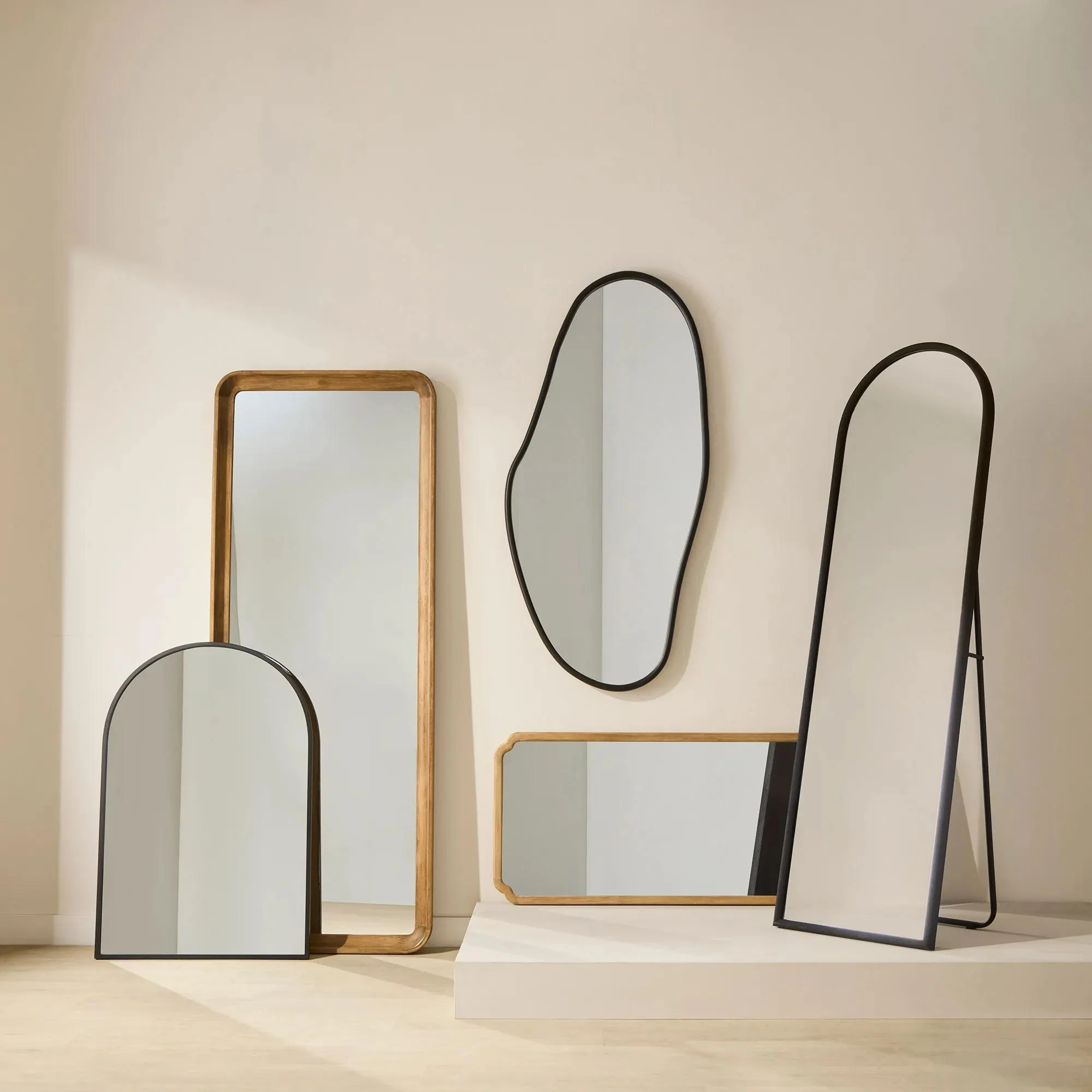 Arch Black Leaner Mirror - Image 2