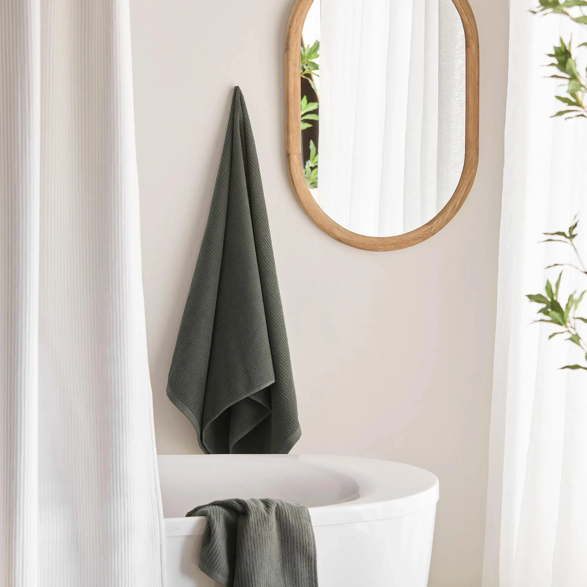 Ribbed Bath Towel - Image 5