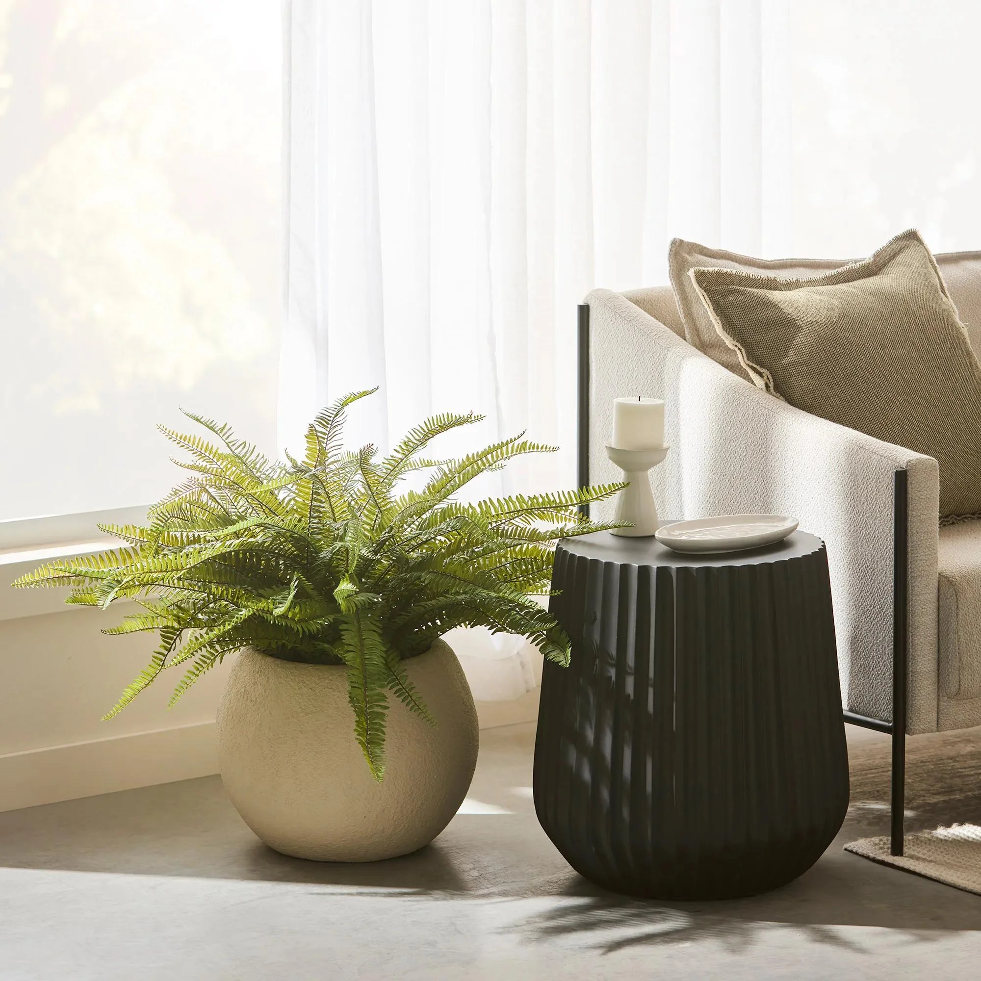Ribbed Black Side Table - Image 7