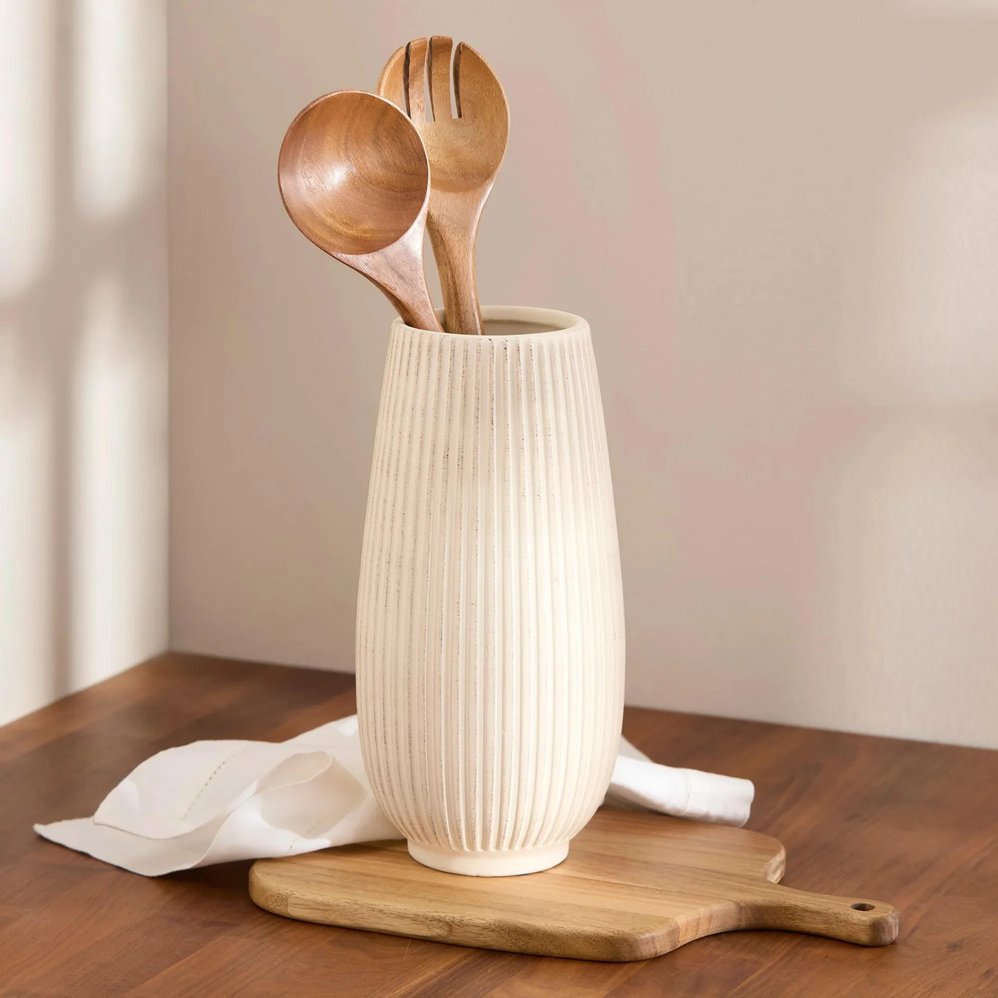 Ribbed Ceramic Table Vase - Image 4