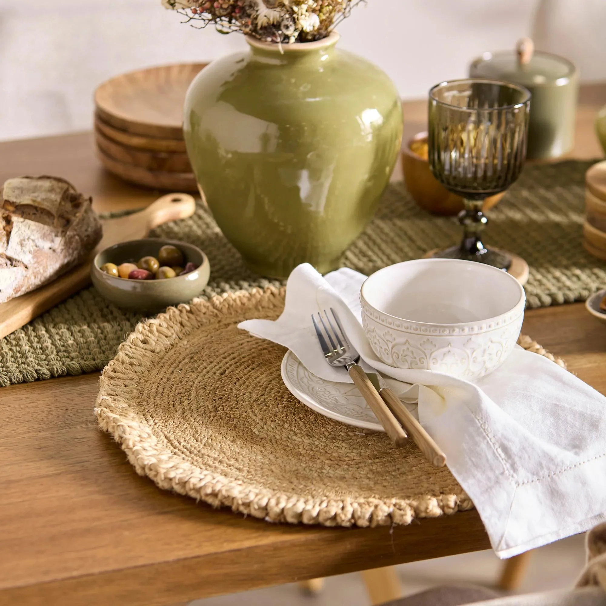 Round Natural Fiber Placemat - Image 7