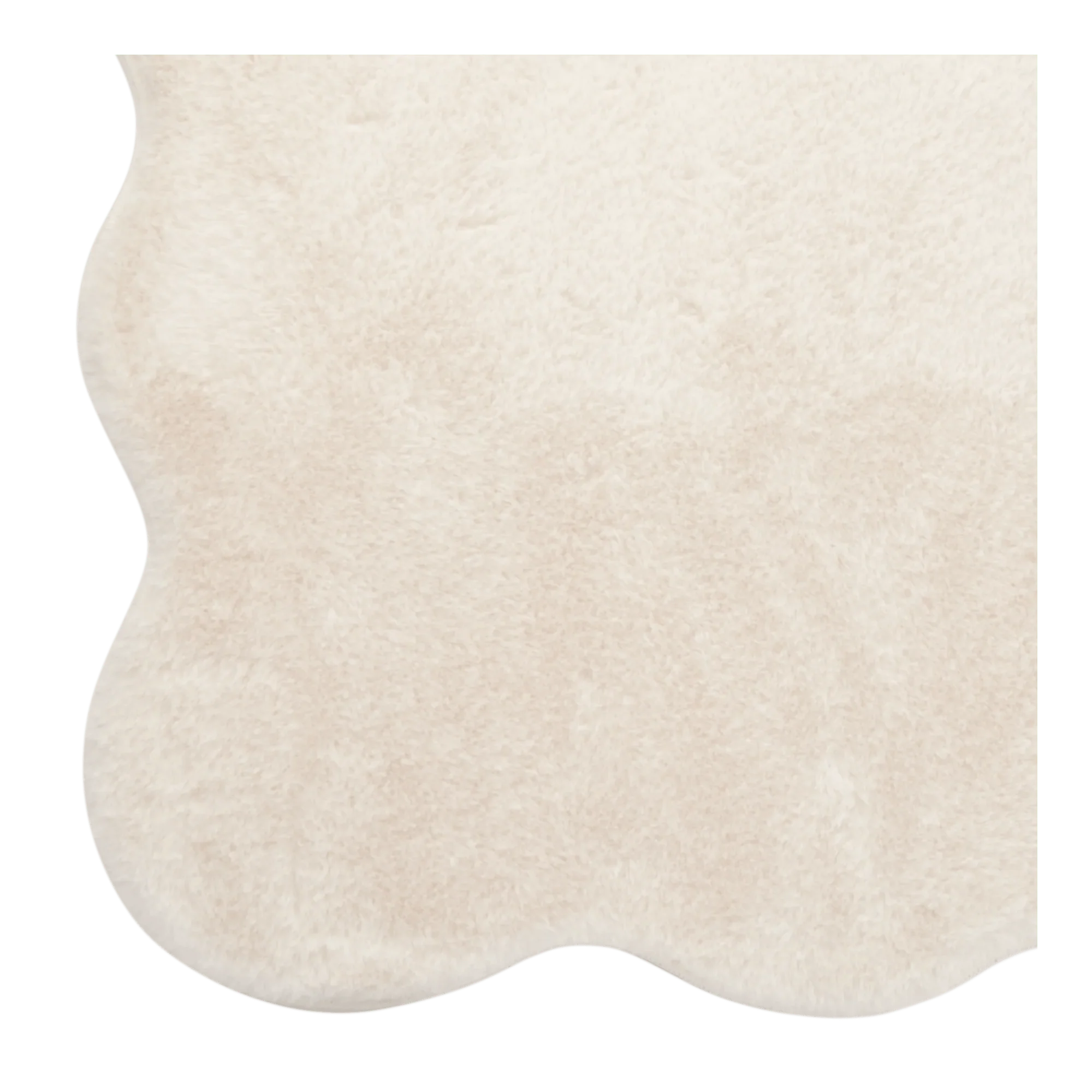 Scalloped Edge Faux Fur Rug - Image 2