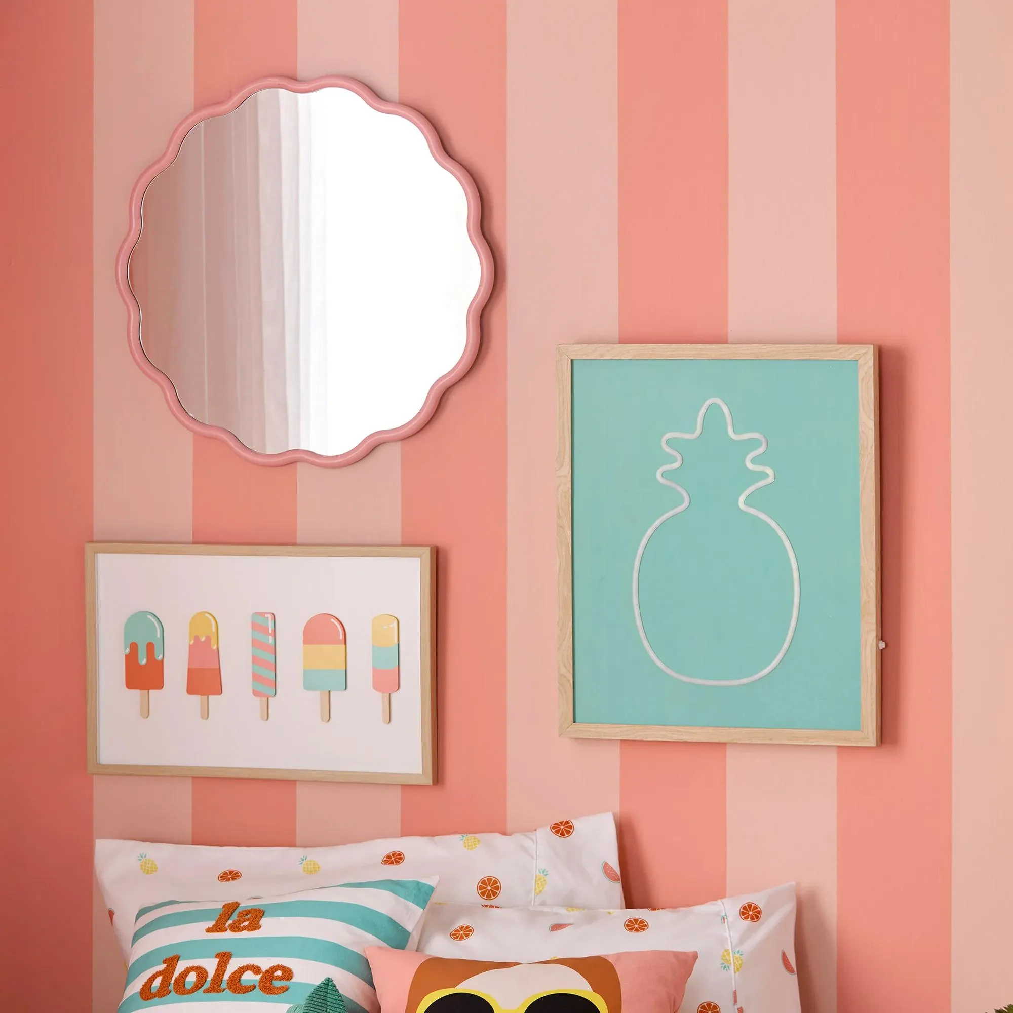 Pink Scalloped Mirror - Image 7