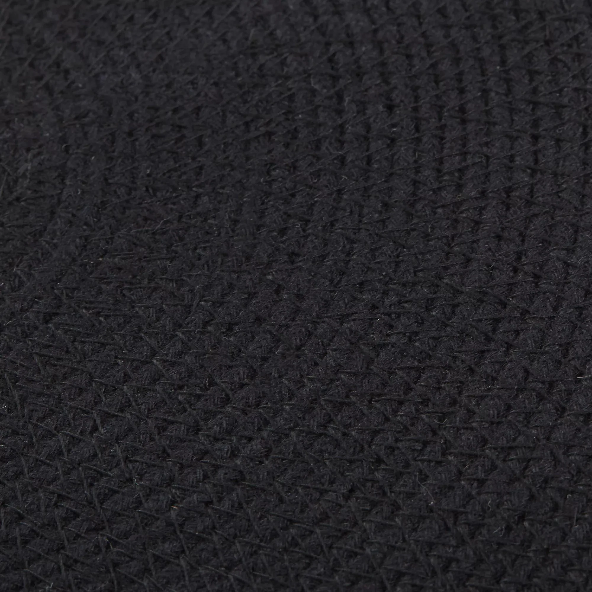 Set of 2 Round Placemats - Image 3