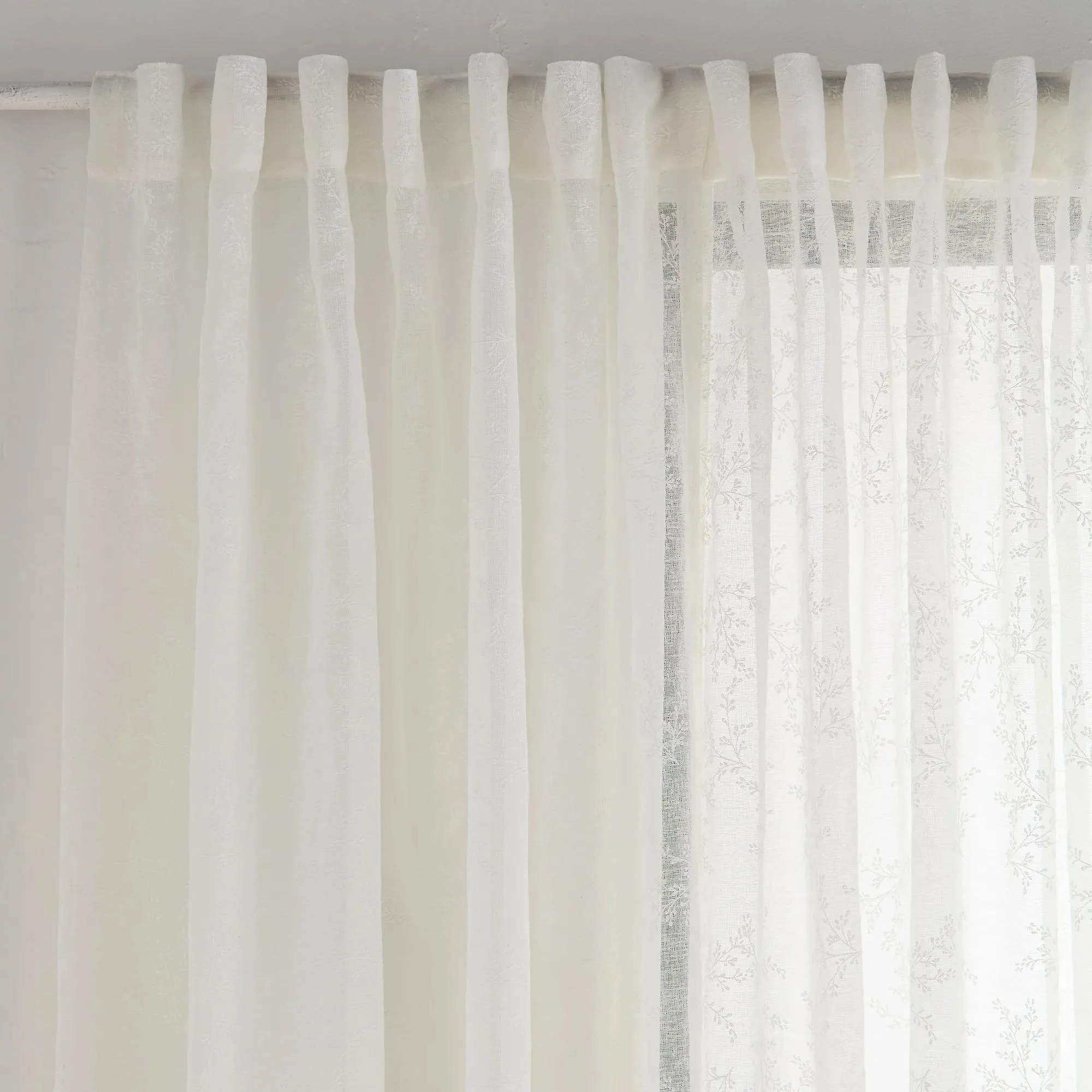 Tansy Sheer Curtain - Image 5