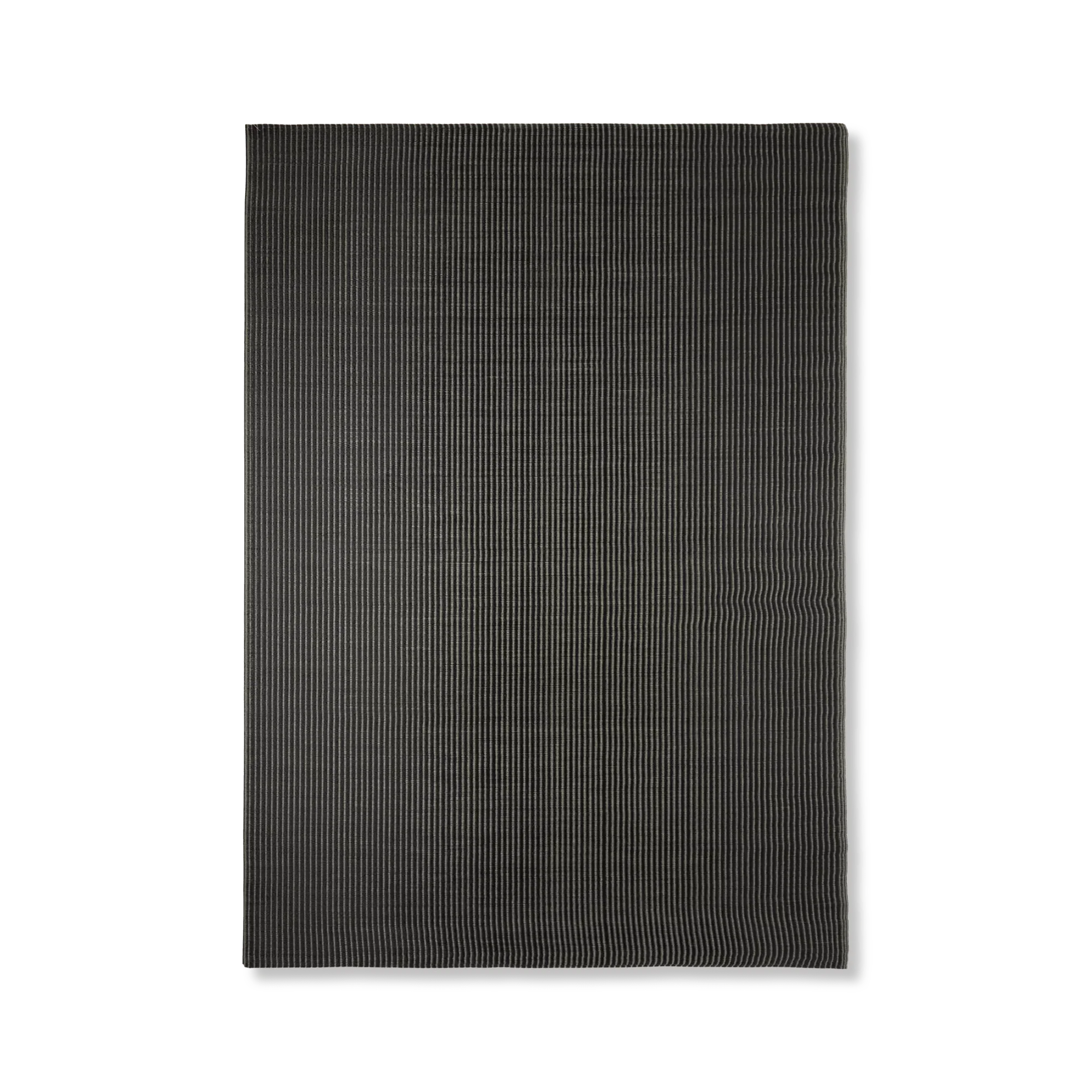 Two-Tone Black Outdoor Rug 5x7 - Image 2