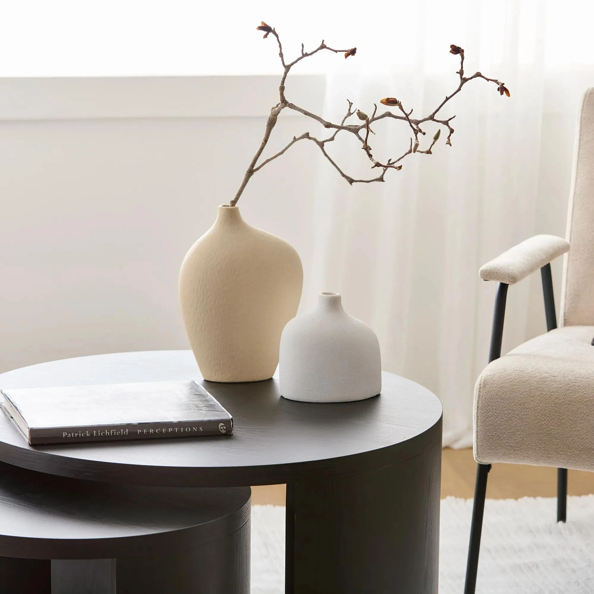 White Ceramic Table Vase - Image 2